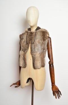 2000’s Hooded Cropped Rabbit Fur Coney Gilet / Cropped Brown Jacket