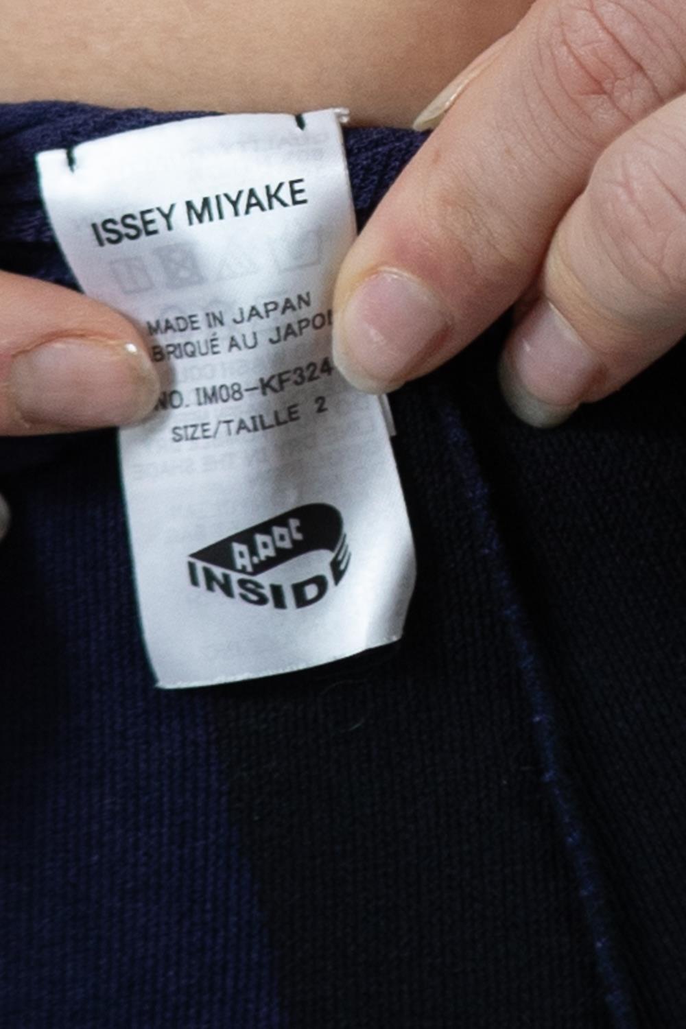 2000S ISSEY MIYAKE Navy Blue & Black Nylon Cotton Flared Pants With Wrap Around For Sale 5