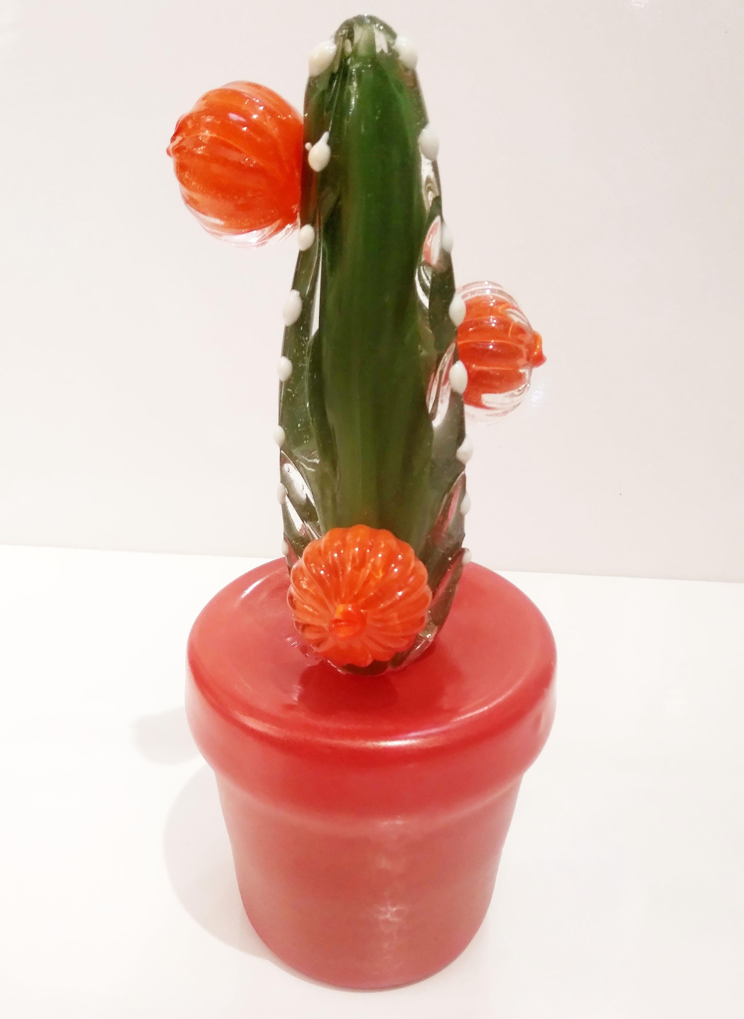 Contemporary Italian highly collectible potted glass cactus of limited edition, entirely handcrafted in Murano, with modern Minimalist design blown by Fornace Mian, in a lifelike organic modernist shape in overlaid grass green Murano glass