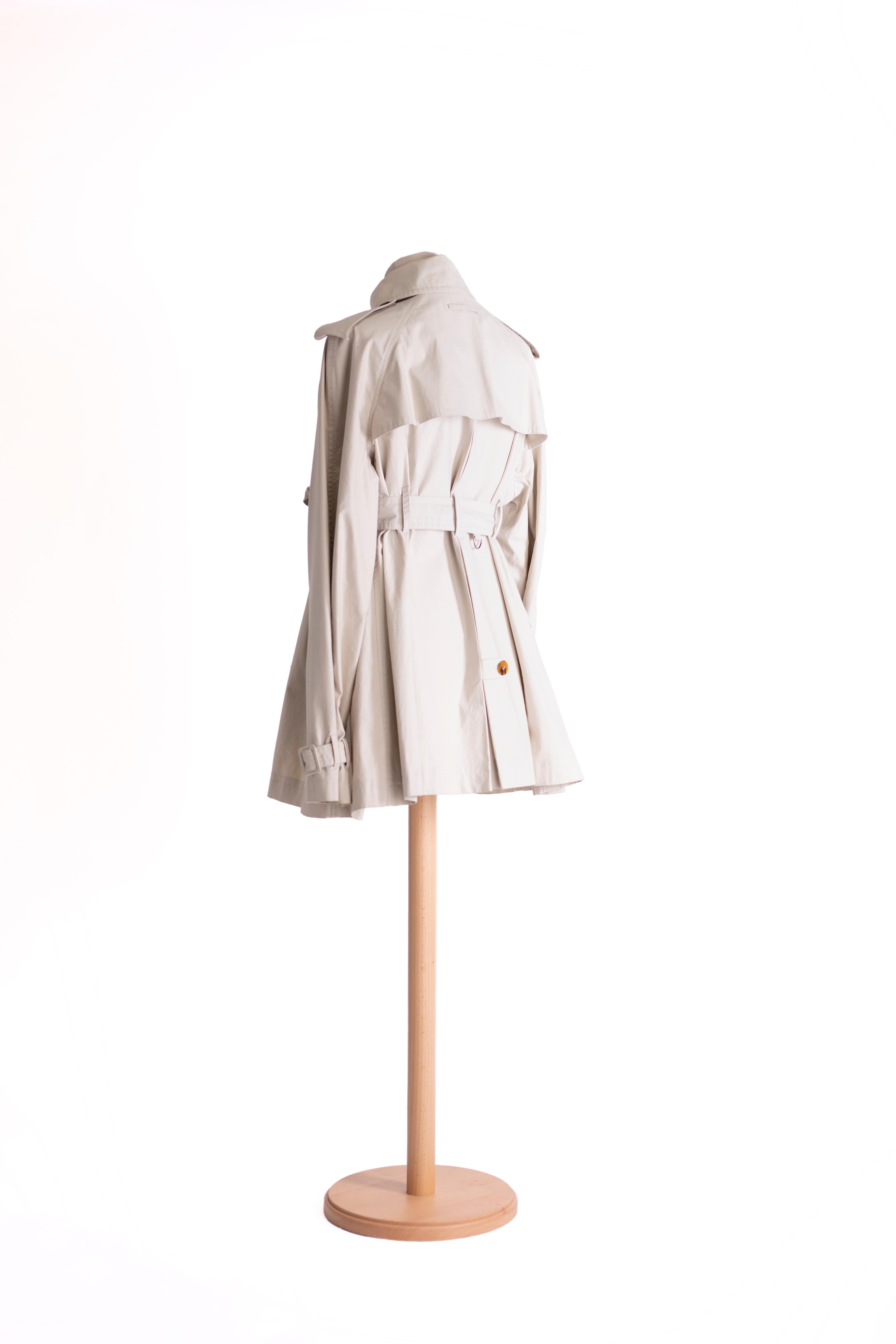 2000s Jean Paul Gaultier beige trench coat In Excellent Condition In Milano, IT