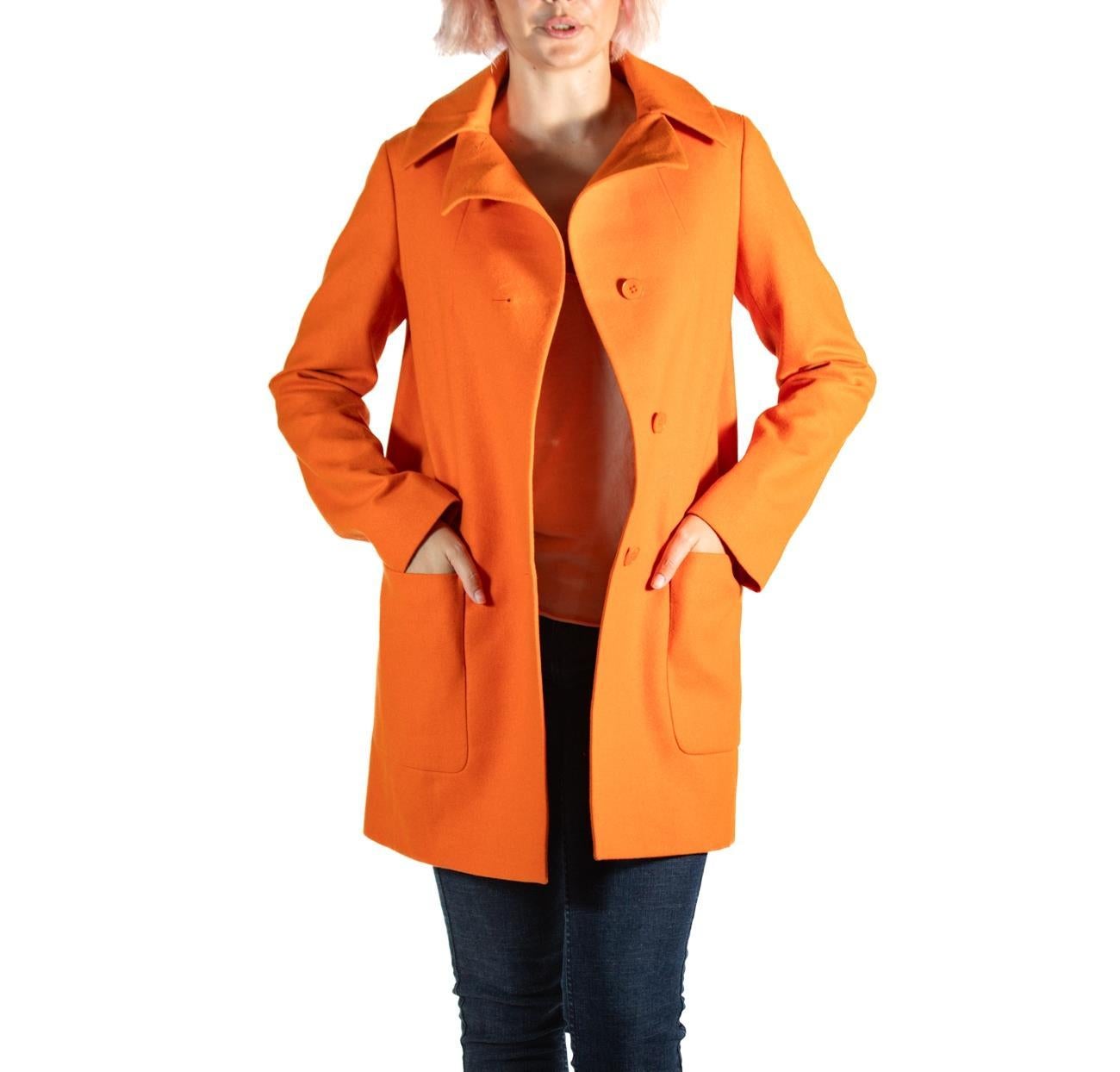 2000er Jil Sander Orangefarbener Erbsenmantel aus Wolle im Angebot 1