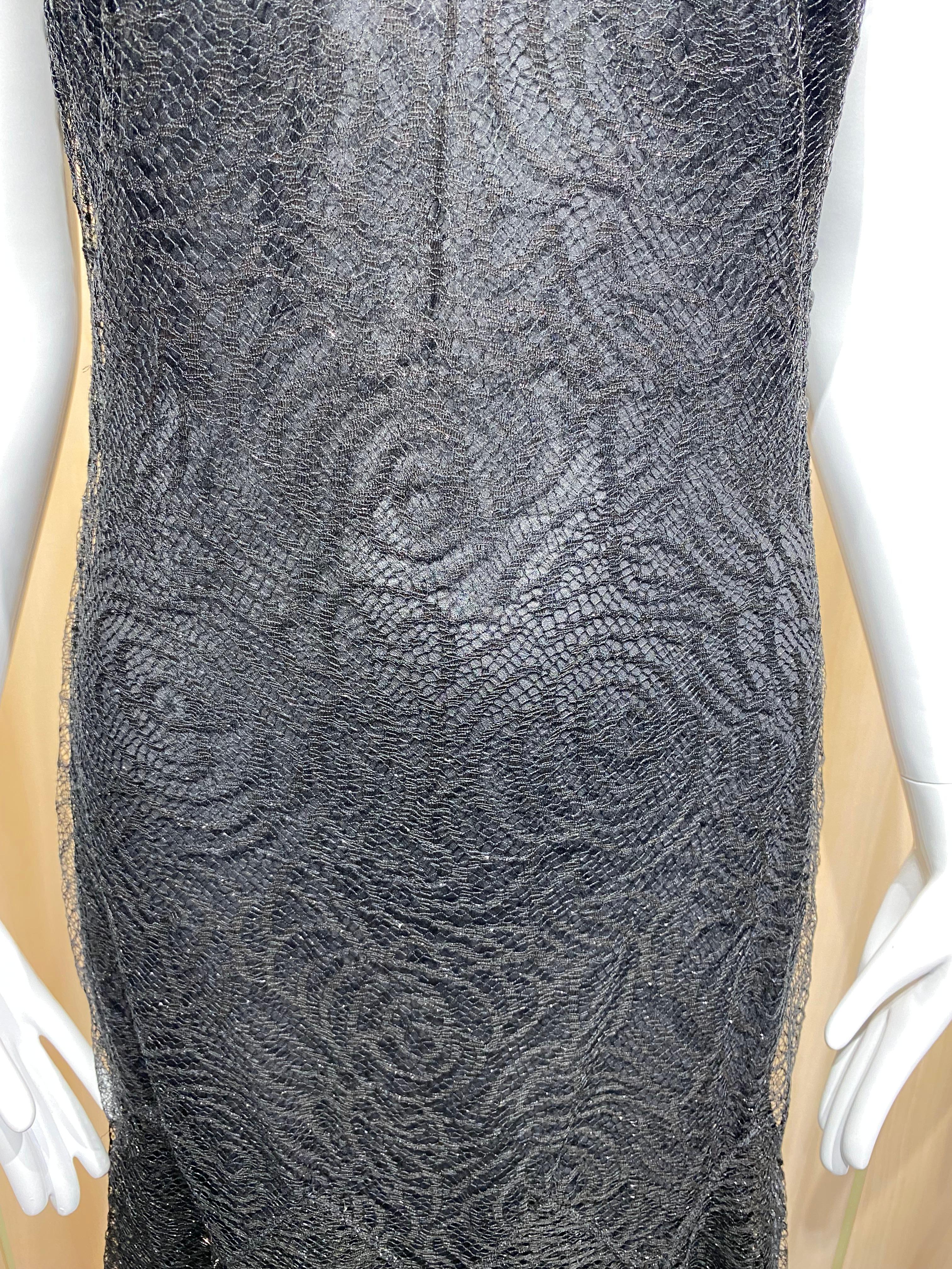 2000s John Galliano Vestido de cóctel de encaje negro Negro en venta