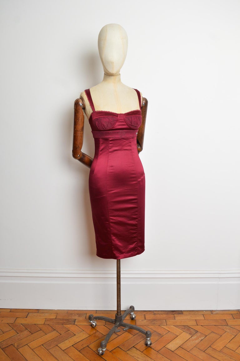 chinese dress ladies Red Strapless Satin Corset Dress With Exposed Boning And Beading