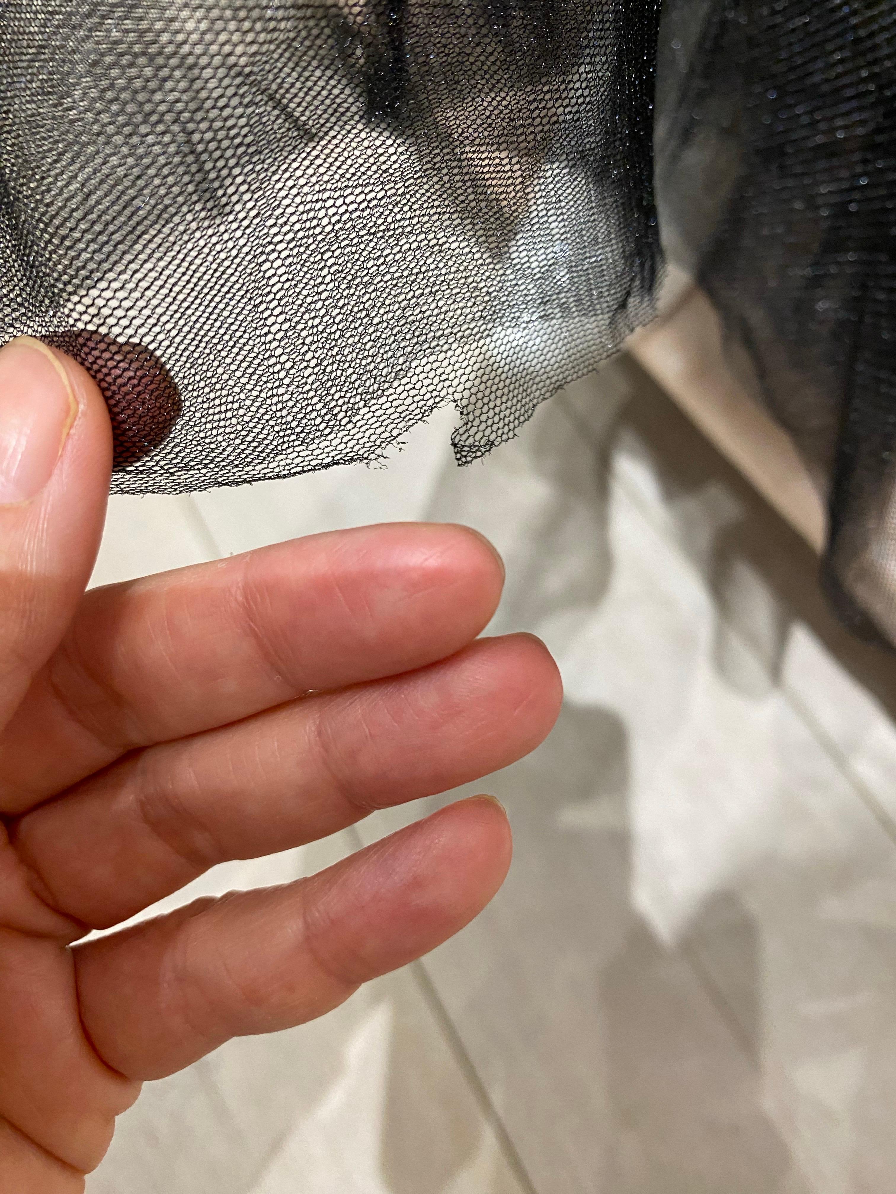 2000er Karl Lagerfeld Schwarzes Strickkleid mit Tüllsaum im Angebot 5