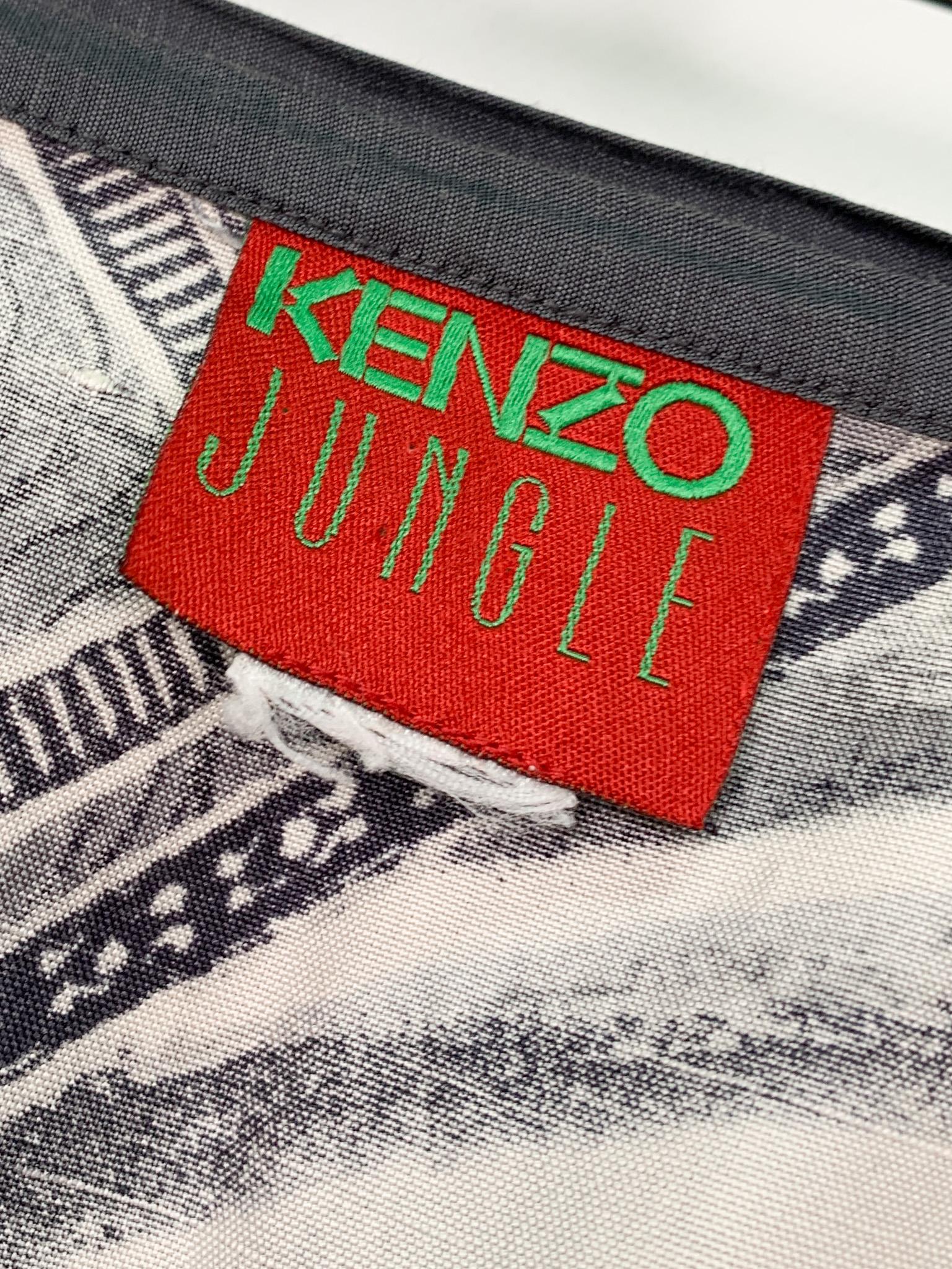 1990s Kenzo Jungle 100% silk metallic grey printed skirt and top ensemble 7