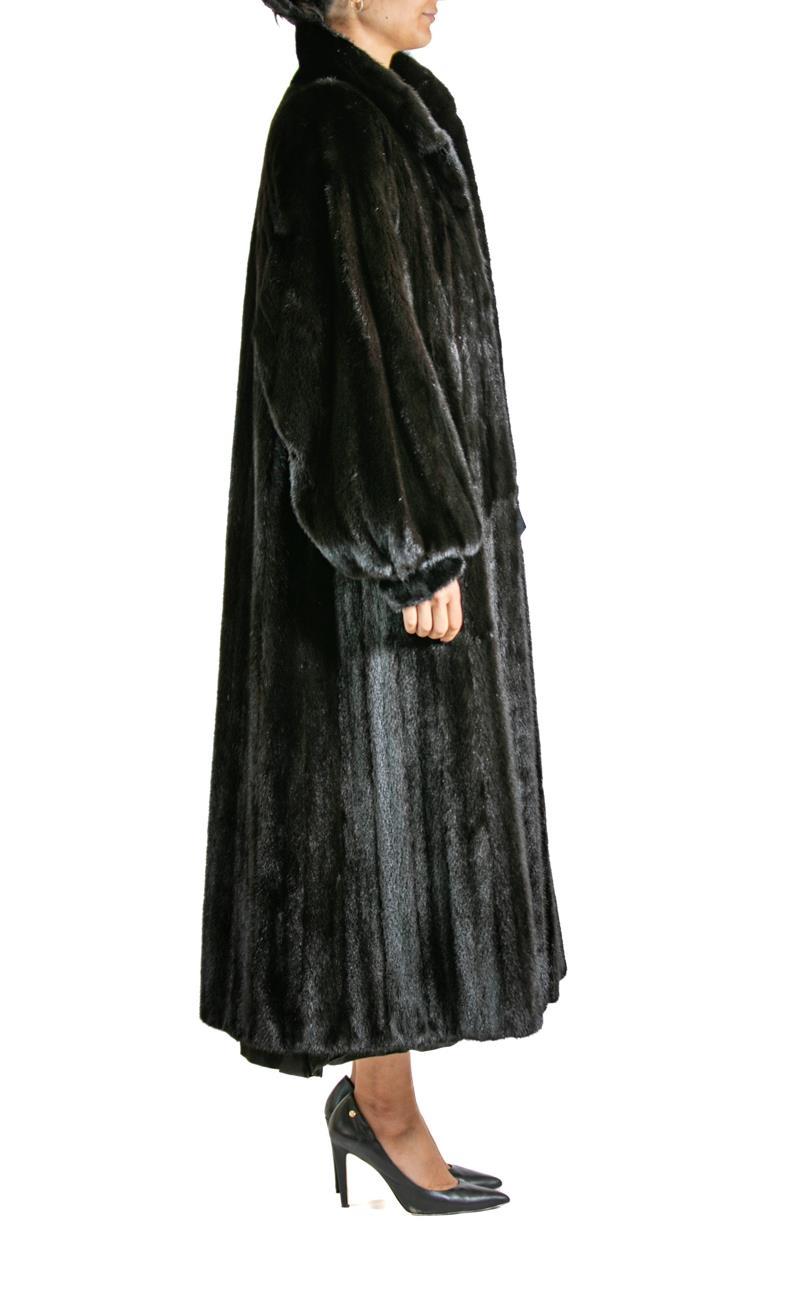 2000S LANVIN Duster noir doublé de fourrure et de soie Excellent état - En vente à New York, NY