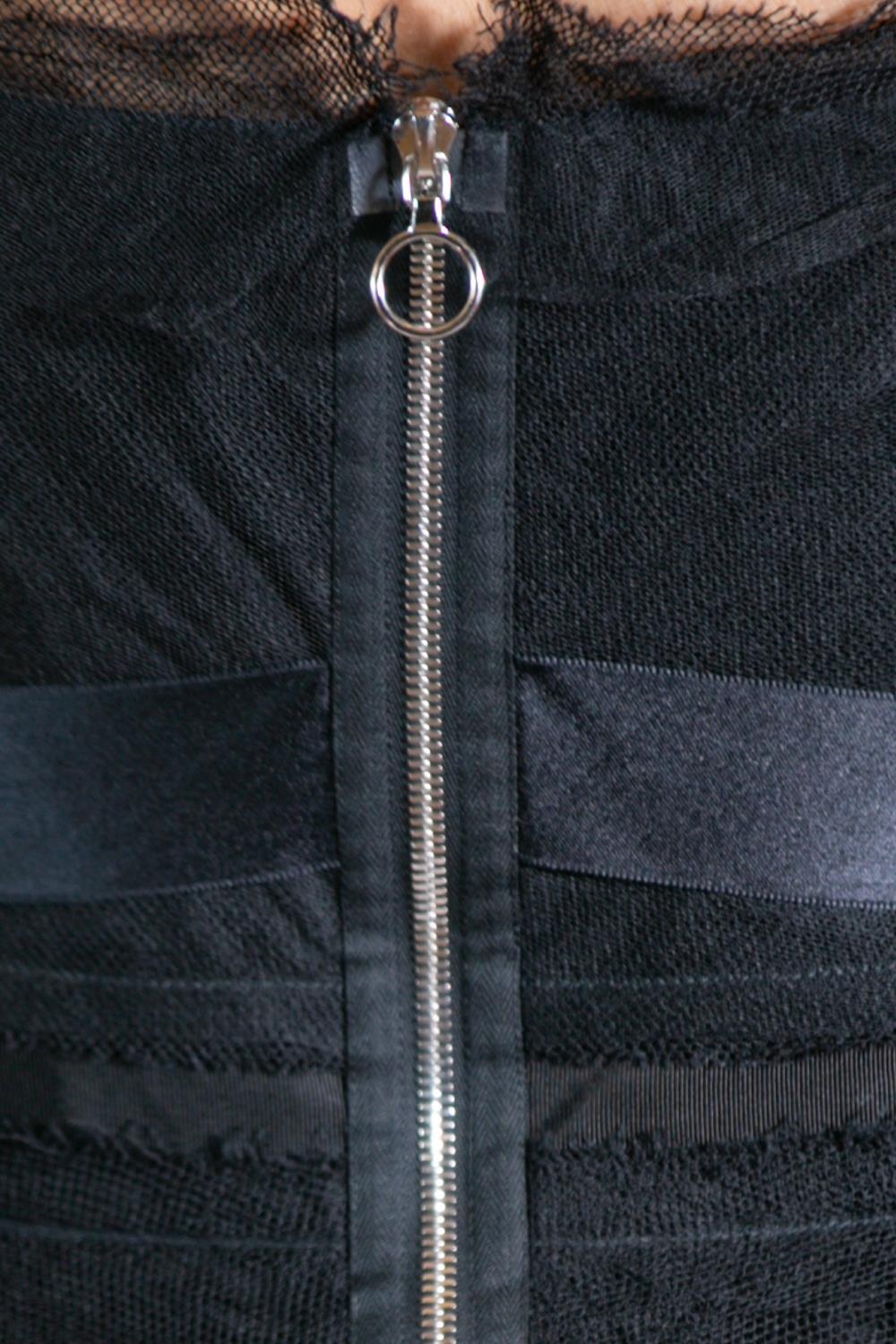 2000S LANVIN Robe bustier en soie et filet de laine noirs en vente 4
