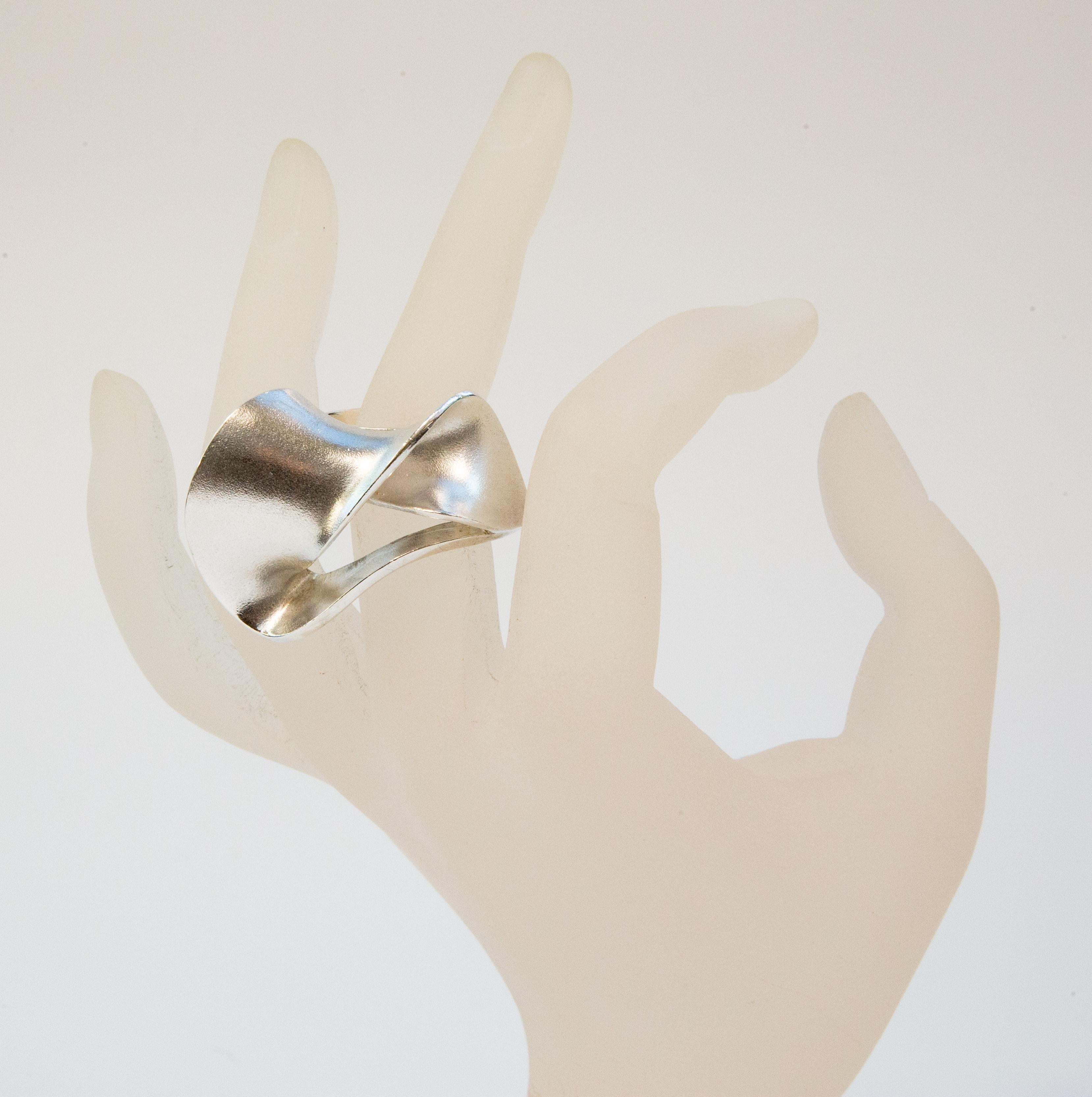 2000s Lapponia by Pekka Hirvonen Sterling Silver Modernist Ring Size 19 im Angebot 12