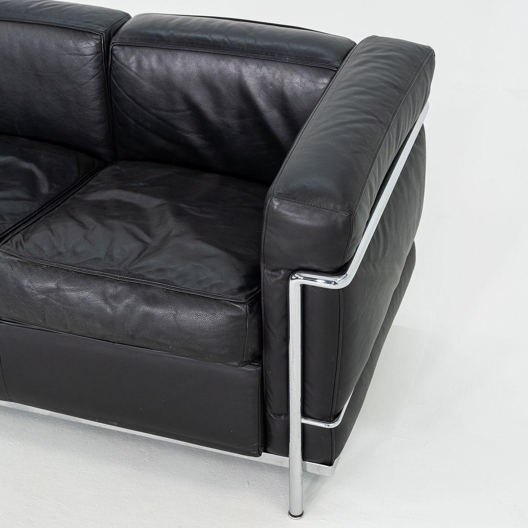 XXI secolo e contemporaneo Divano a 3 posti in pelle Le Corbusier, Jeanneret, Perriand per Cassina LC2 degli anni 2000 in vendita