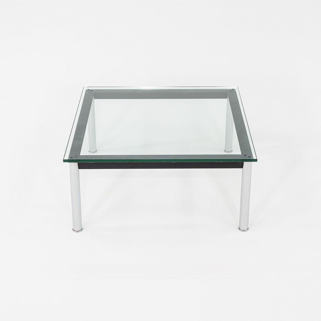 2000s Le Corbusier Perriand Jeanneret LC10-P Square Coffee/Side Table Moderno en venta