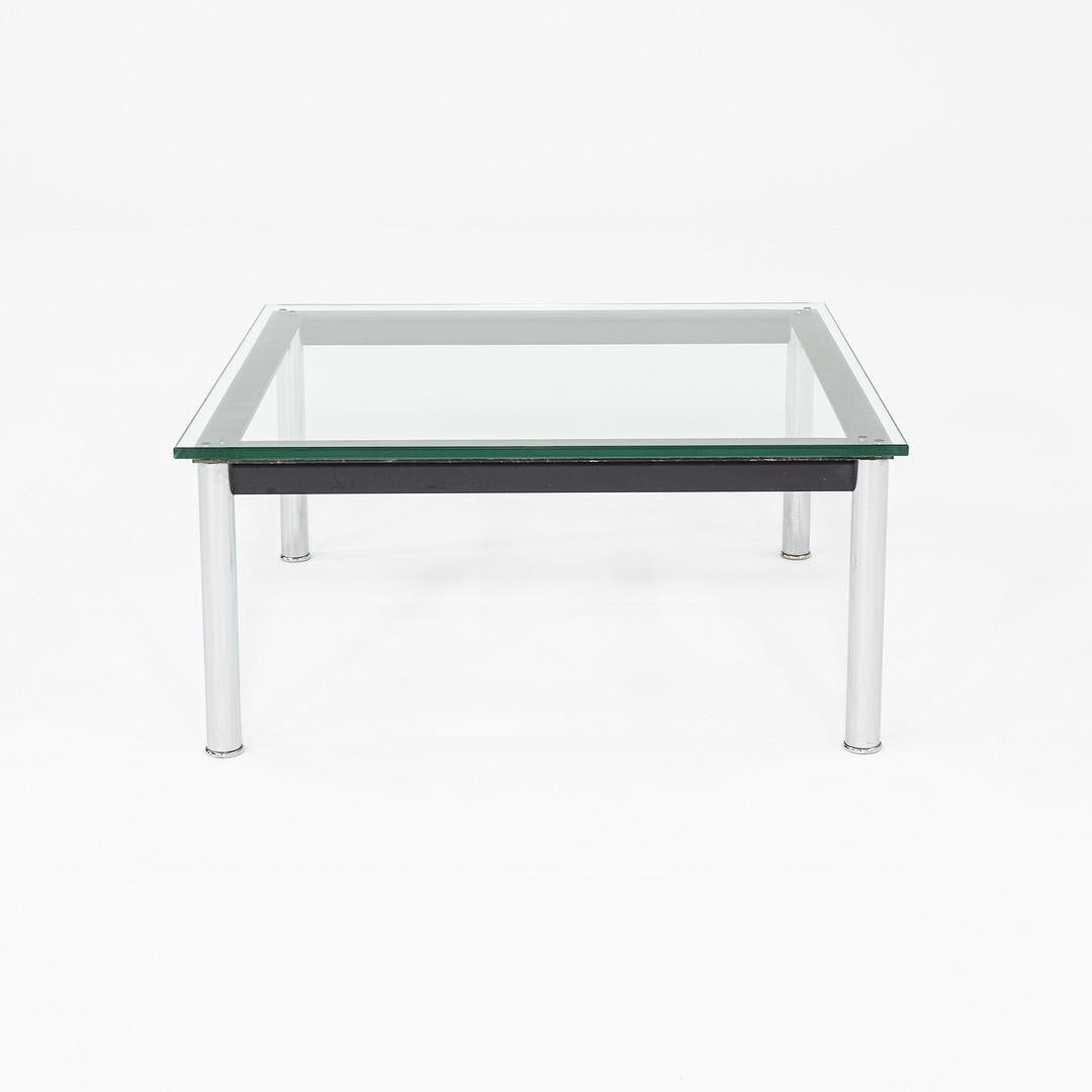 2000s Le Corbusier Perriand Jeanneret LC10-P Square Coffee/Side Table Italiano en venta