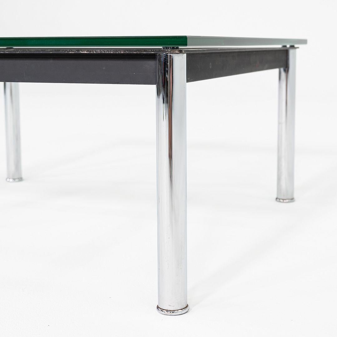 2000s Le Corbusier Perriand Jeanneret LC10-P Square Coffee/Side Table en venta 2