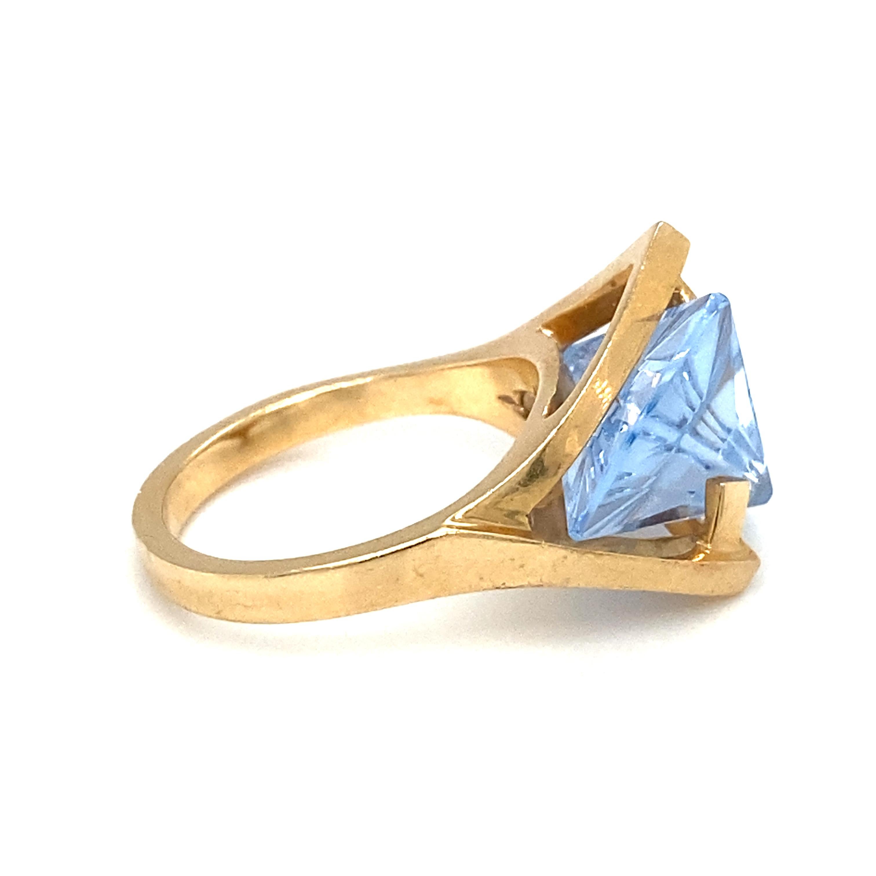 Modern 2000s Lighthouse Cut Blue Topaz Ring in 14 Karat Gold