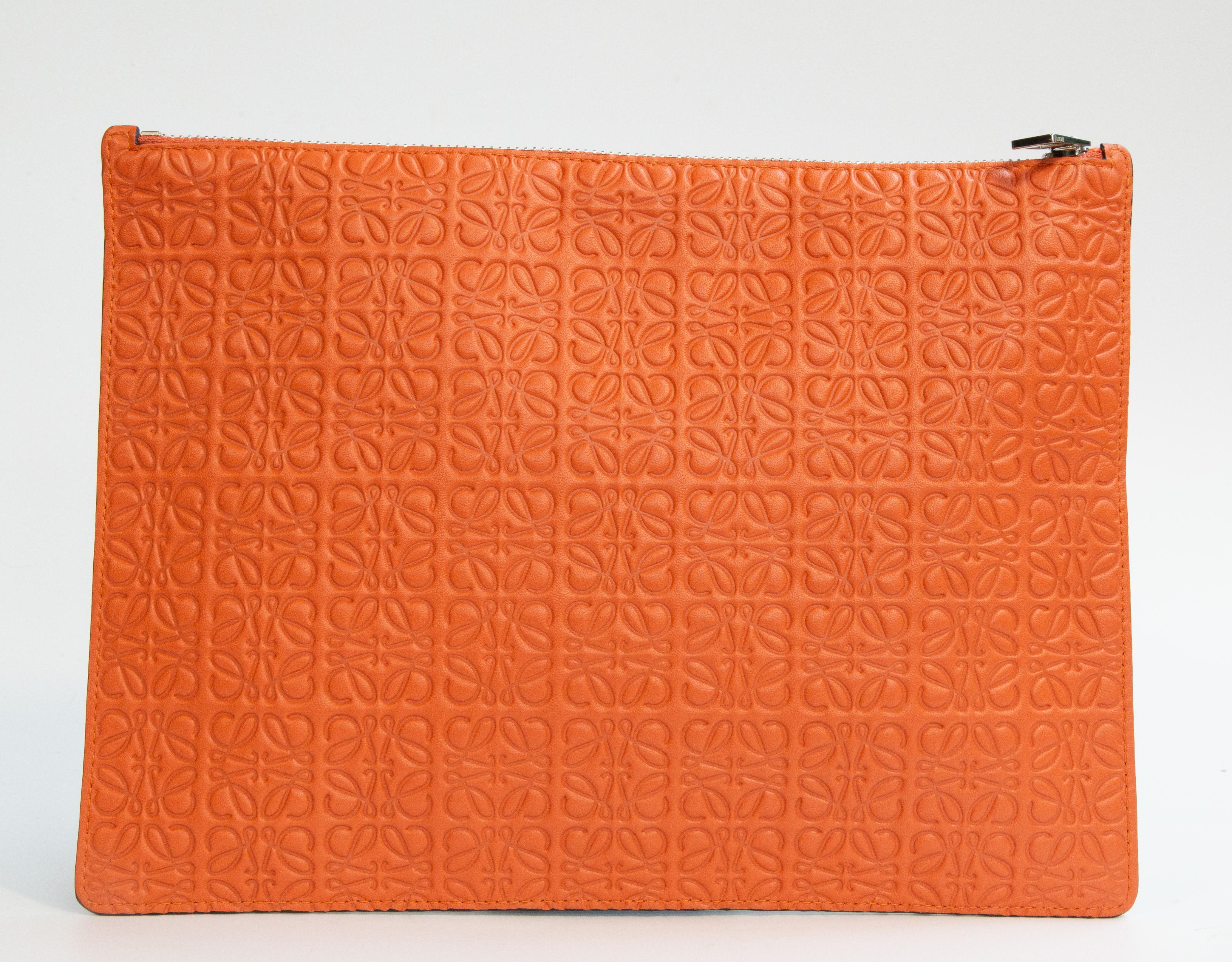 2000s Loewe Anagram Embossed Multicolor Leather Clutch Pochette For Sale 6