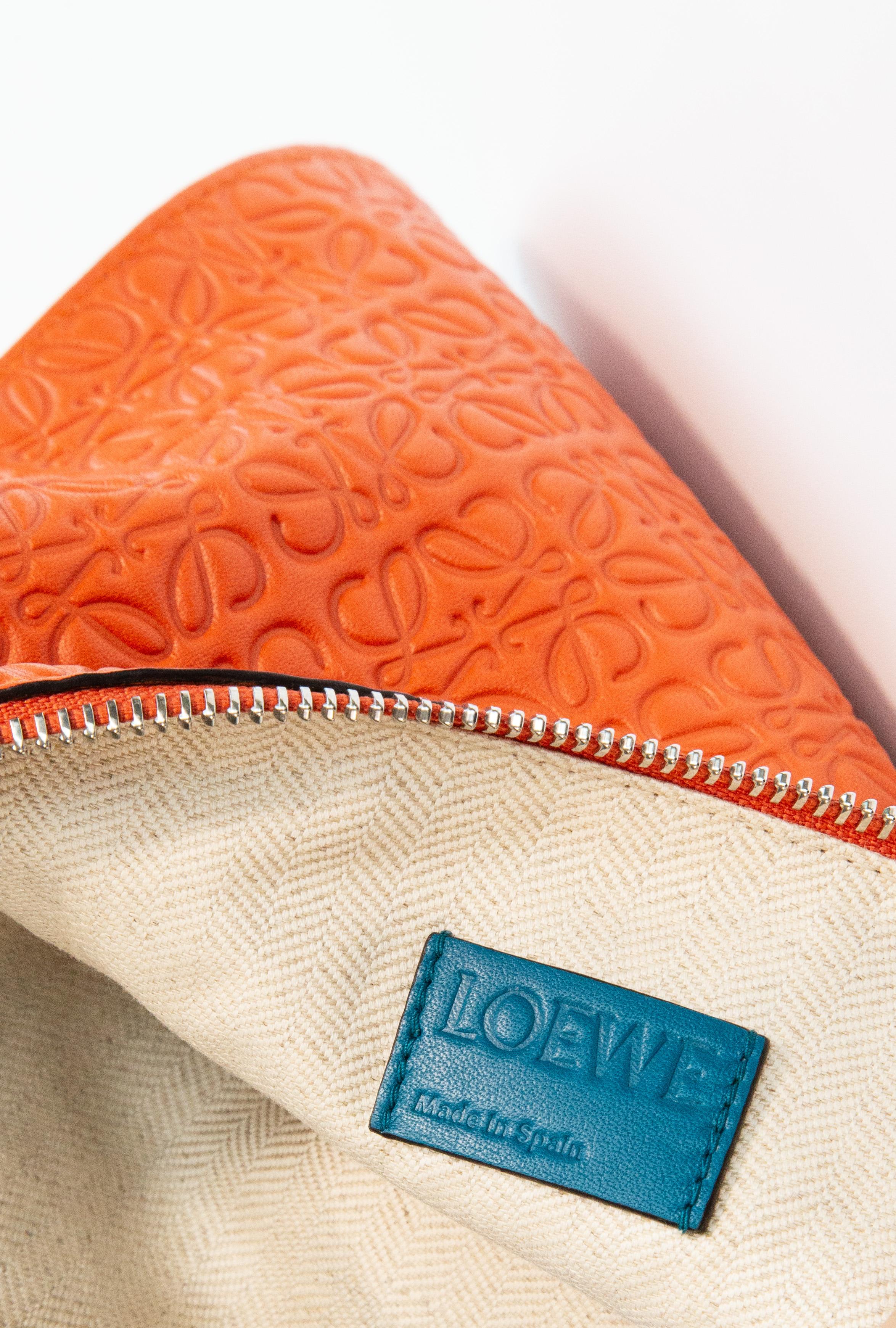 2000s Loewe Anagram Embossed Multicolor Leather Clutch Pochette For Sale 4