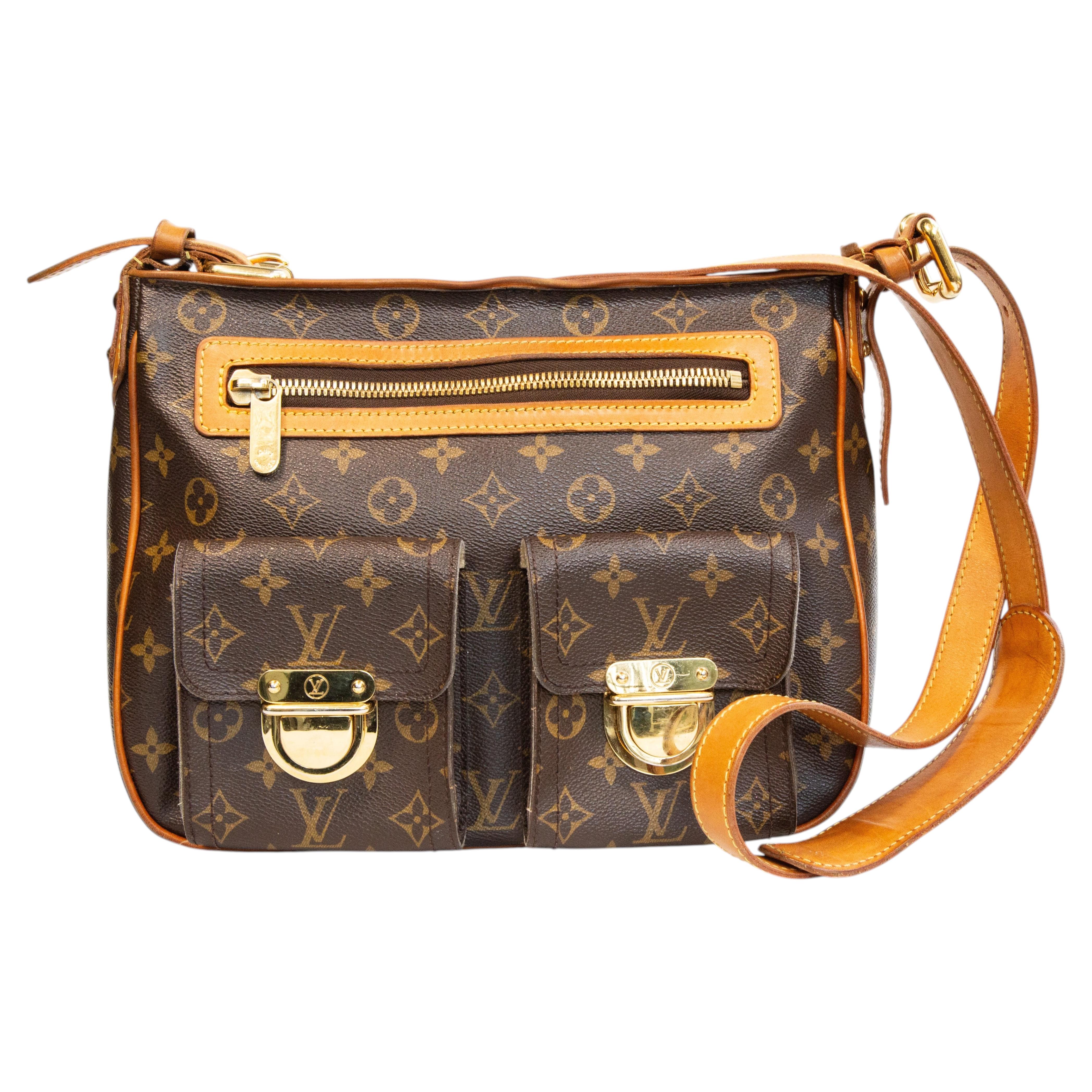 2000s Louis Vuitton Brown Monogram Coated Canvas Hudson GM Shoulder B ag