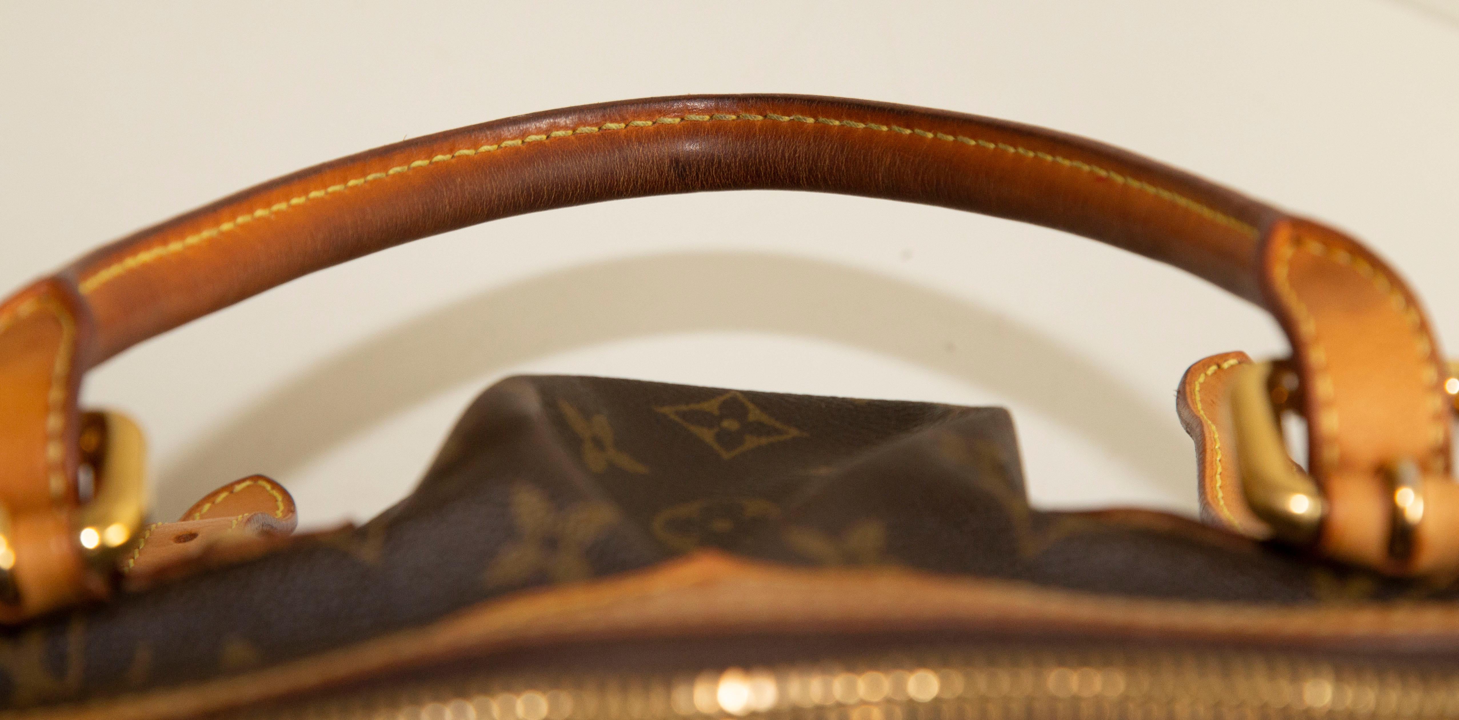2000s Louis Vuitton Brown Monogram Tivoli GM Handbag Shoulder bag For Sale 8