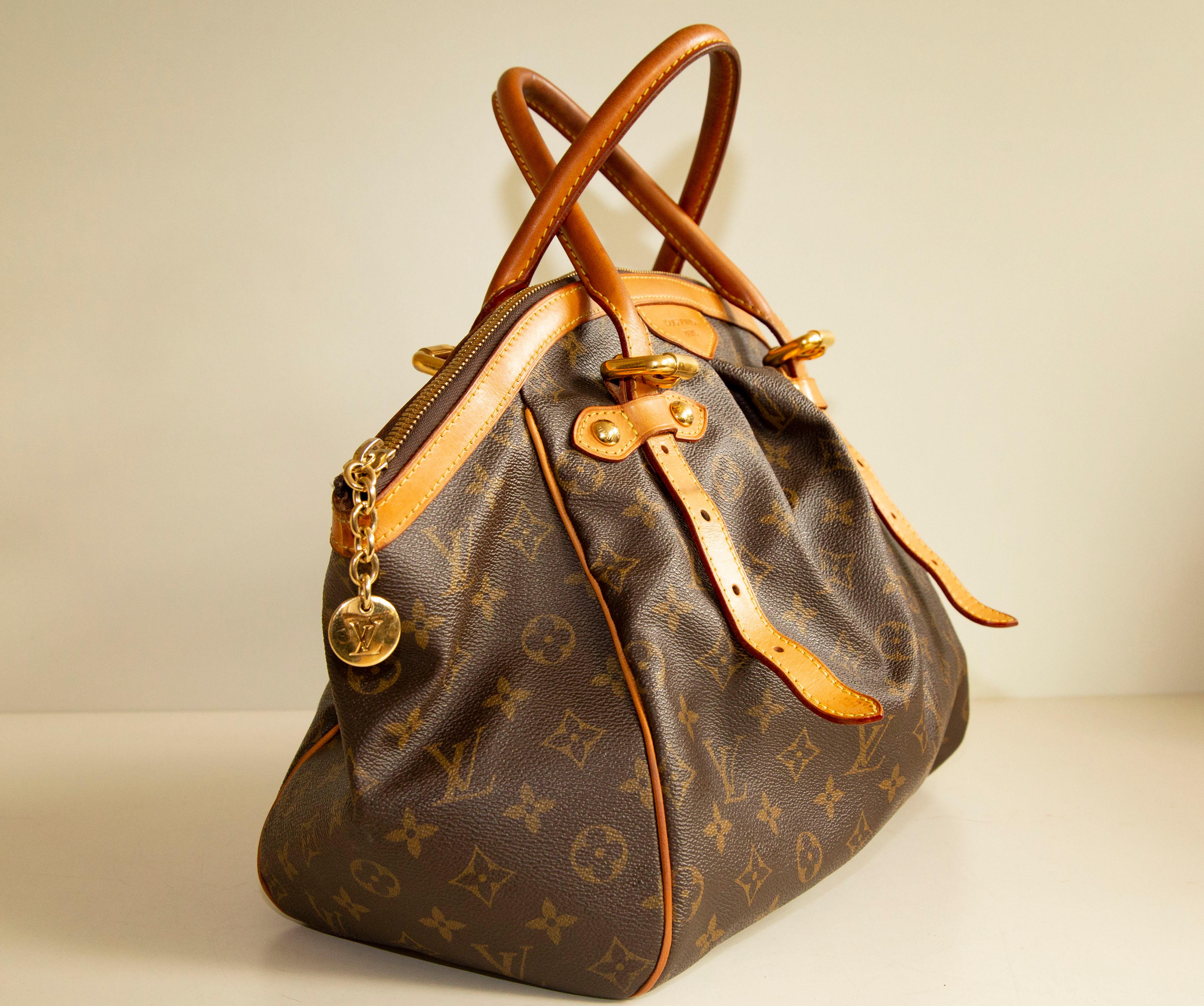2000s Louis Vuitton Brown Monogram Tivoli GM Handbag Shoulder bag In Good Condition For Sale In Arnhem, NL