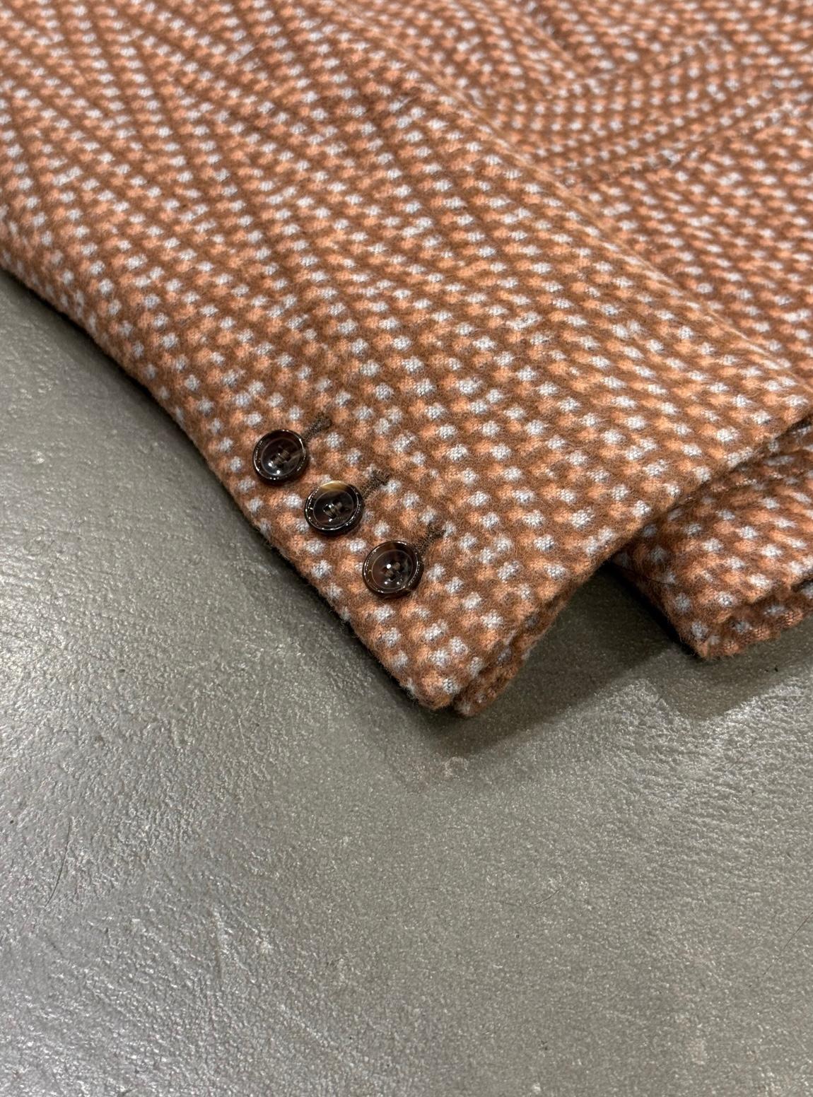 Giacca blazer pied-de-poule anni 2000 di Louis Vuitton by Marc Jacobs con spalla in pelle scamosciata in vendita 2