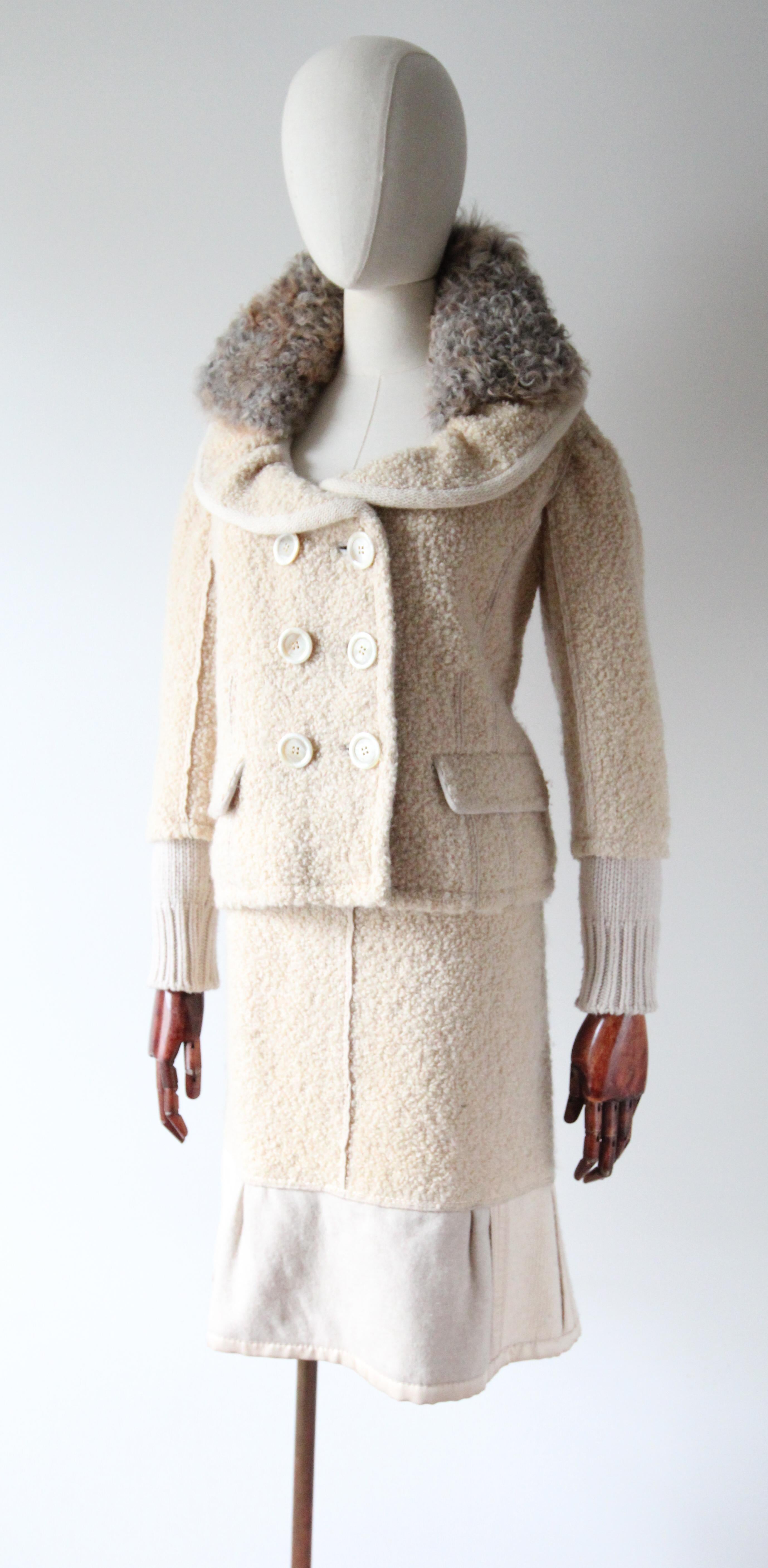2000s Louis Vuitton Cream Bouclé Wool Suit Skirt Suit Cream wool Suit UK 12 US 8 For Sale 1