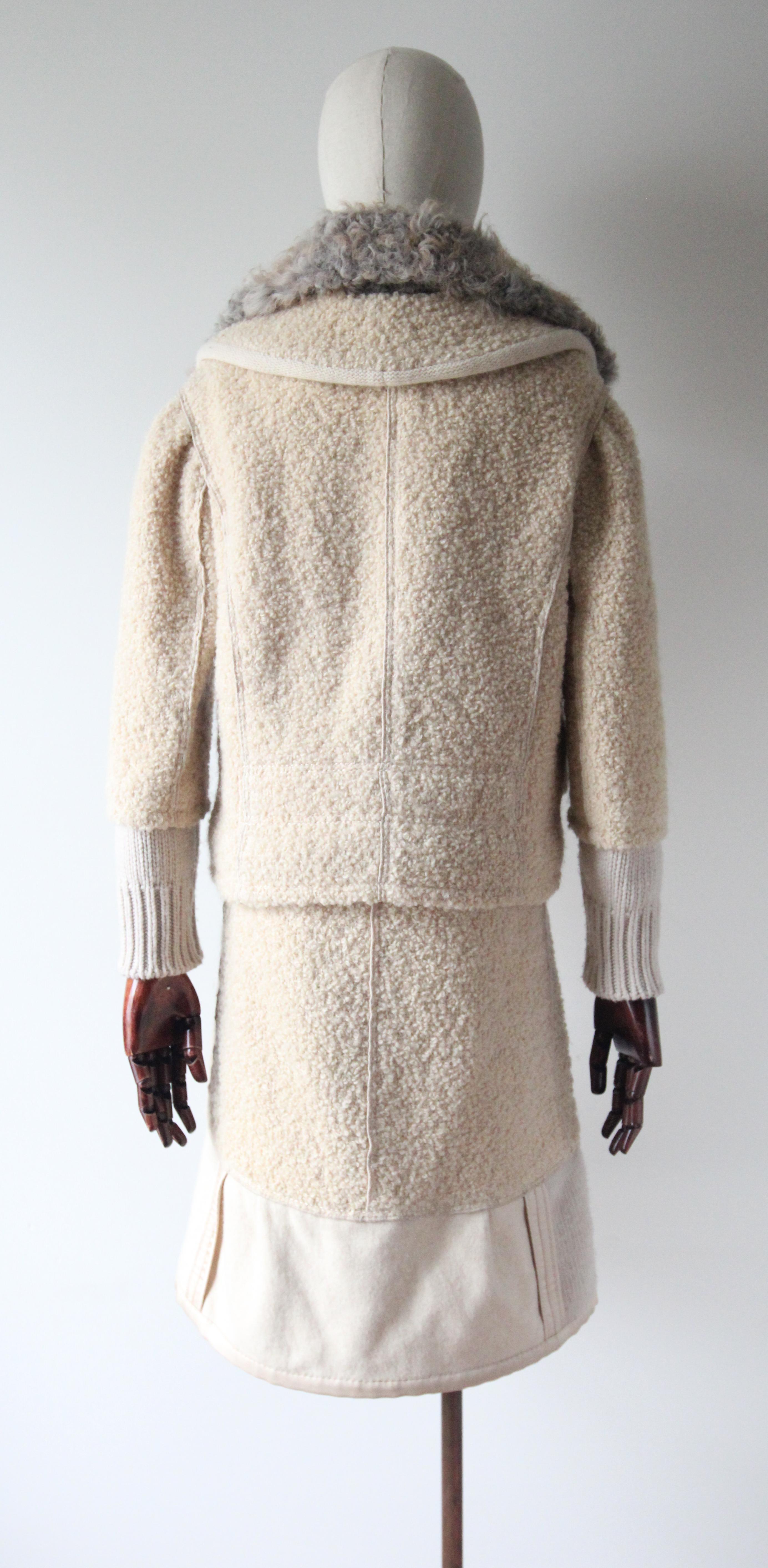 2000s Louis Vuitton Cream Bouclé Wool Suit Skirt Suit Cream wool Suit UK 12 US 8 For Sale 3