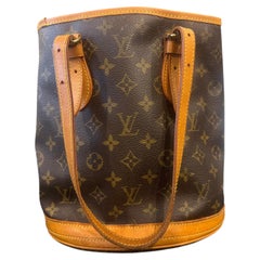 Borsa Bucket PM Louis Vuitton degli anni 2000 in tela Monogram rivestita e pelle Vachetta