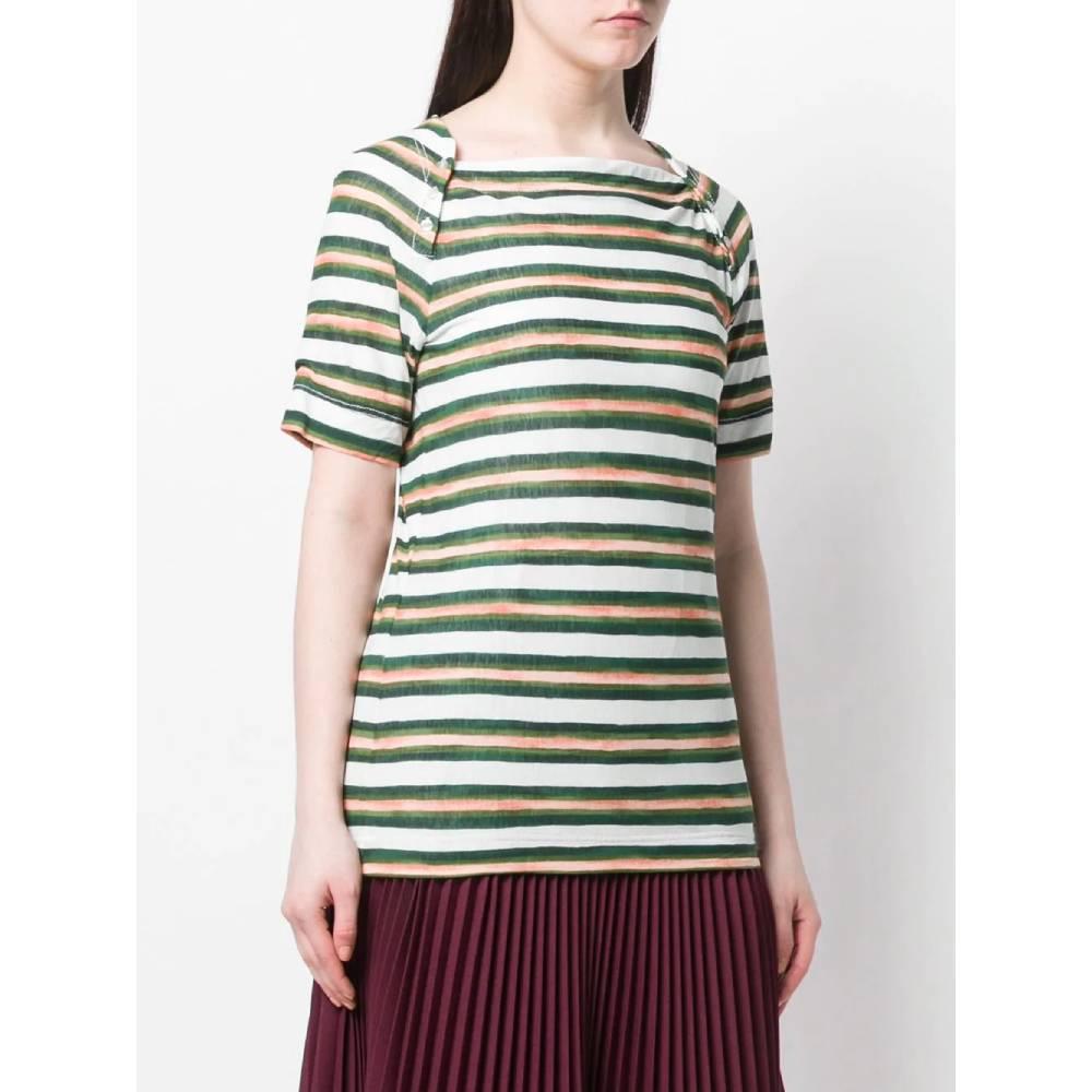 Louis Vuitton cotton t-shirt with white green and orange striped print. Model with square neckline and buttons on the sides and short sleeves.

Years: 2000s

Made in Italy

Size: XL

Linear measures

Height: 68 cm
Bust: 46 cm
Shoulders: 43