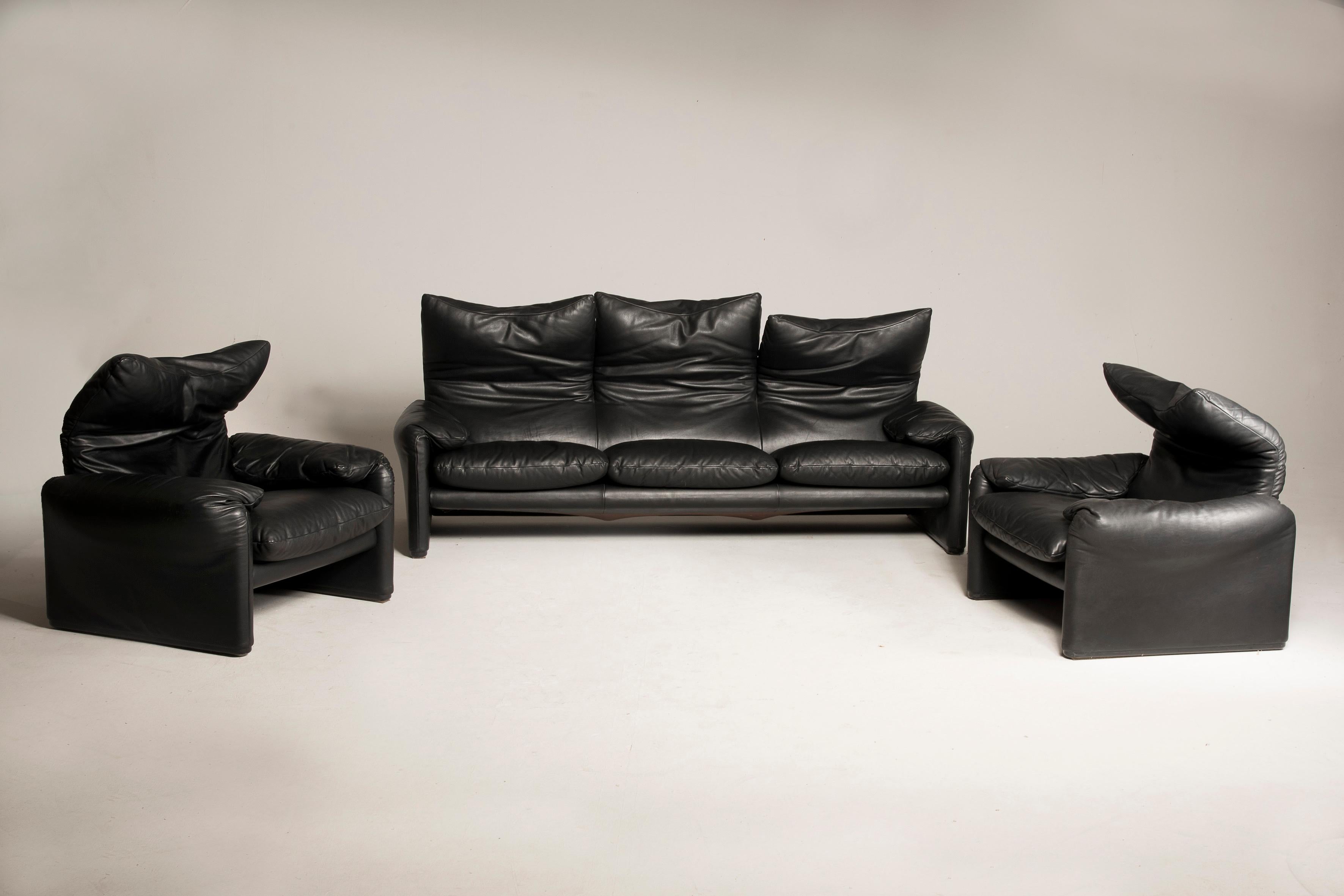 2000s Magistretti Cassina Black Leather Maralunga Three-Seat Sofa and Armchairs 7