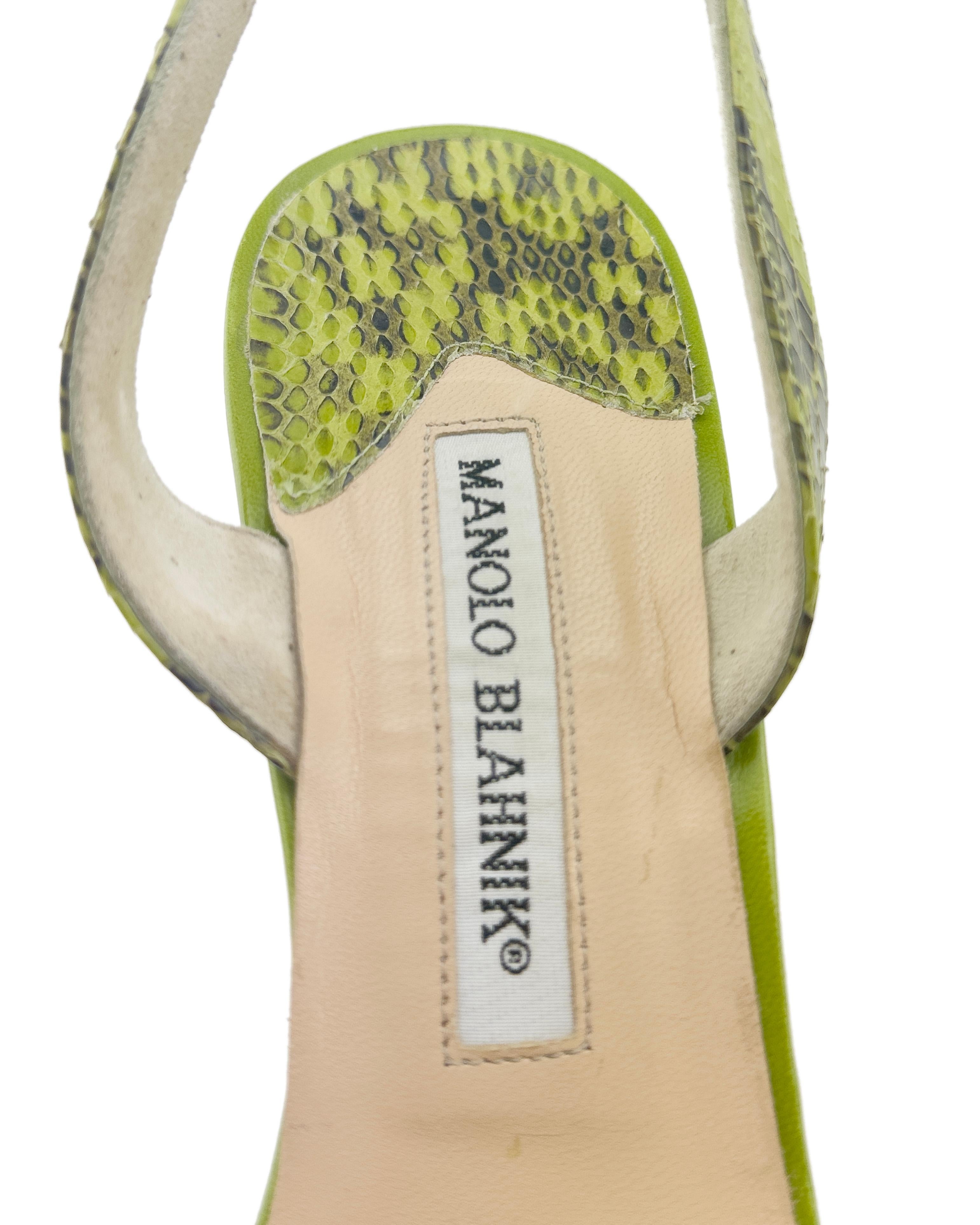 2000er Manolo Blahnik Grüne Callasli-Sandalen mit Slingback-Sandalen Damen im Angebot