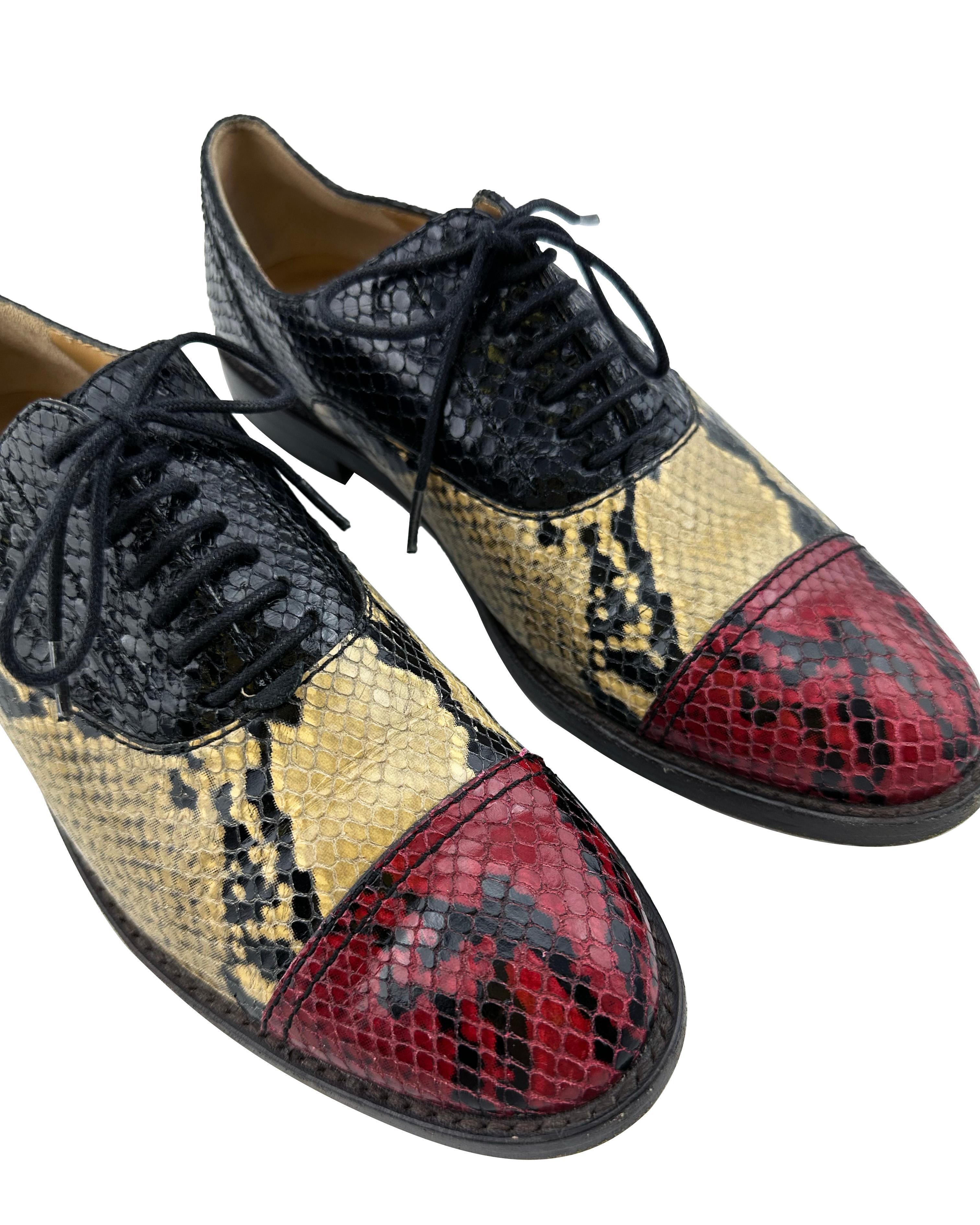 Black 2000's Marc Jacobs Multi Colour Snake Skin Oxfords For Sale
