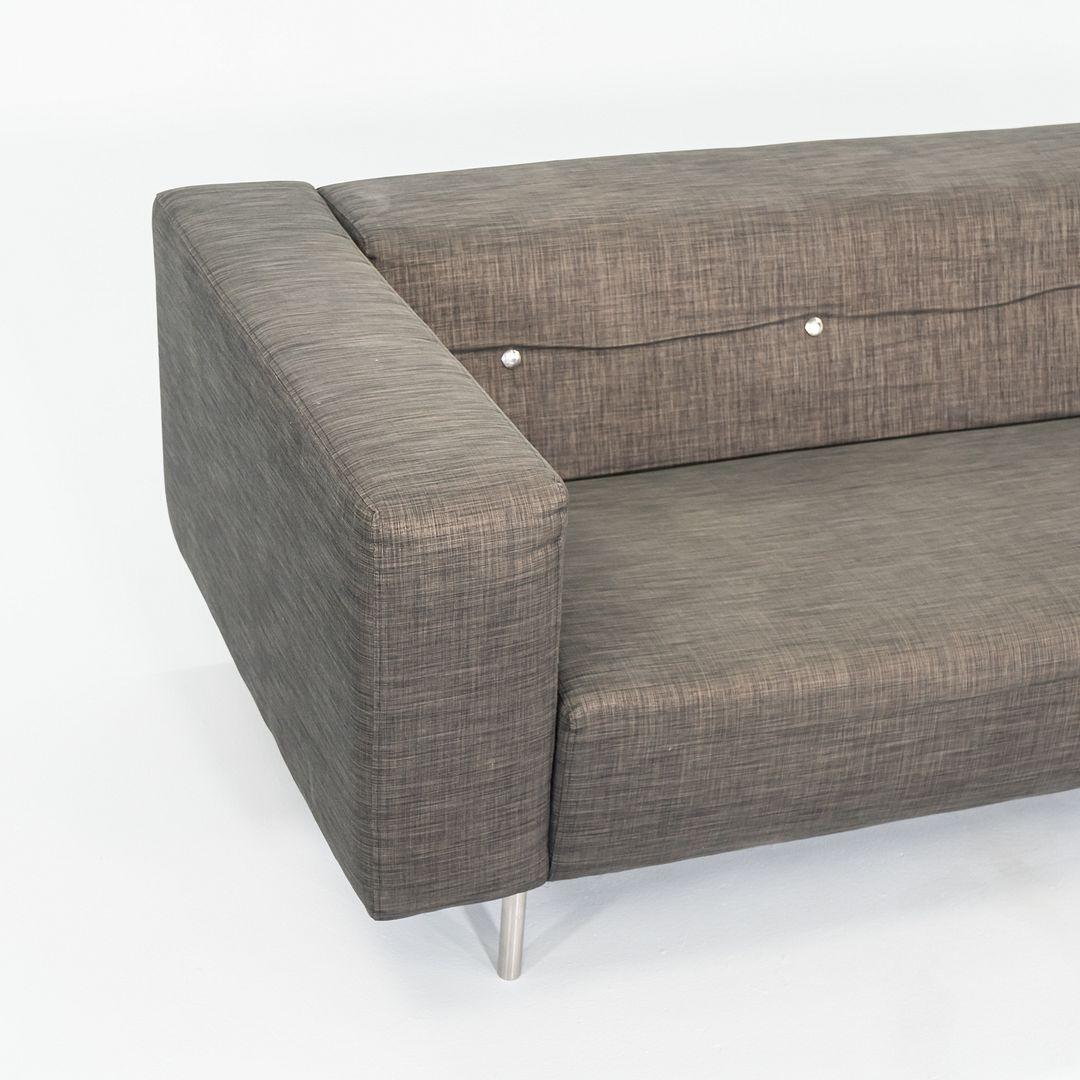 2000s Marcel Wanders para MOOOI Sofá Bottoni de tres plazas en tejido gris Acero en venta