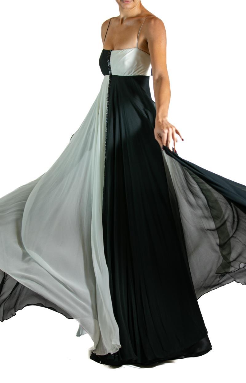 Women's 2000S MARCHESA Black & White Beaded Gown As-Is For Sale
