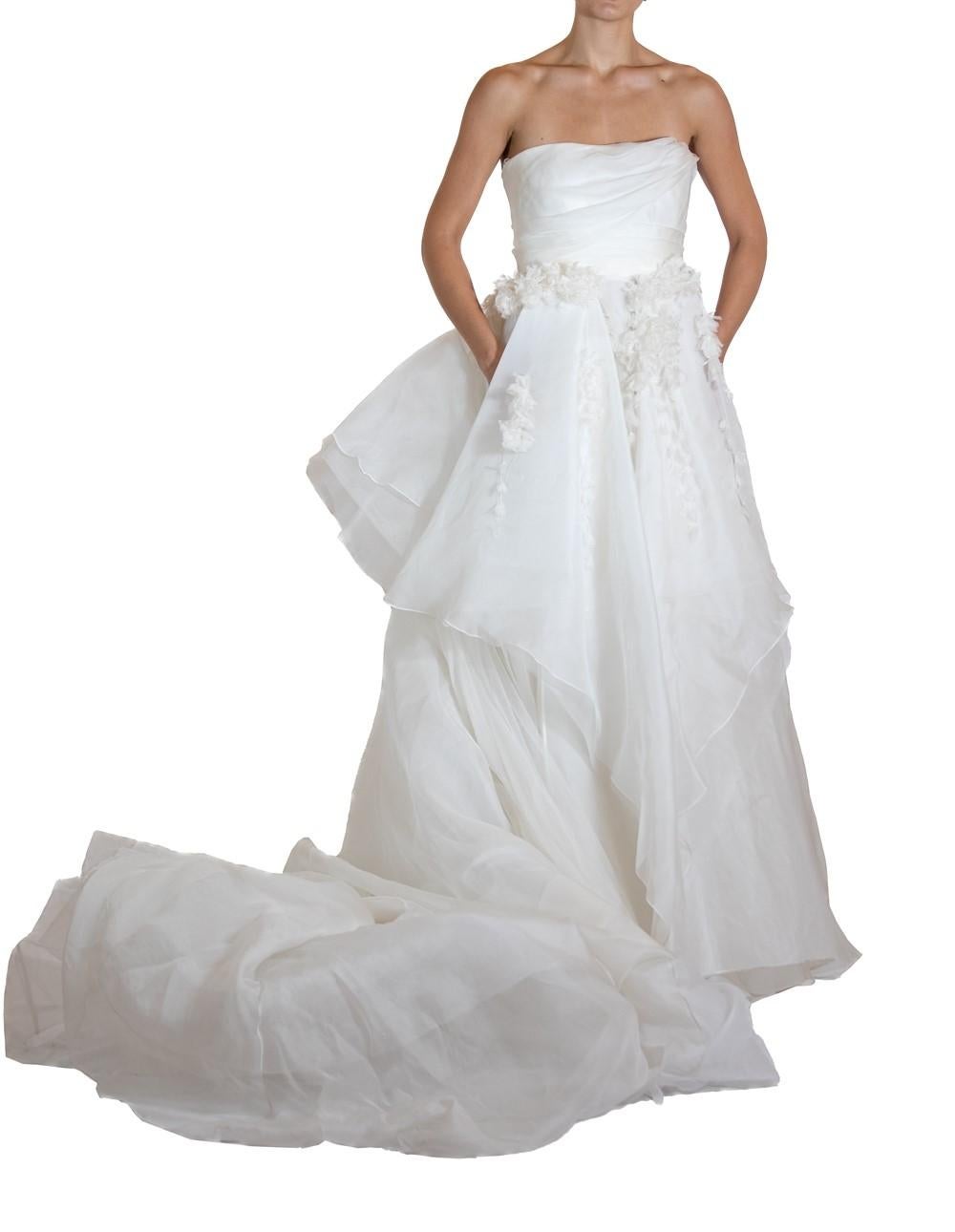 2000S MARCHESA White Silk Organza Gown With Florets For Sale 3
