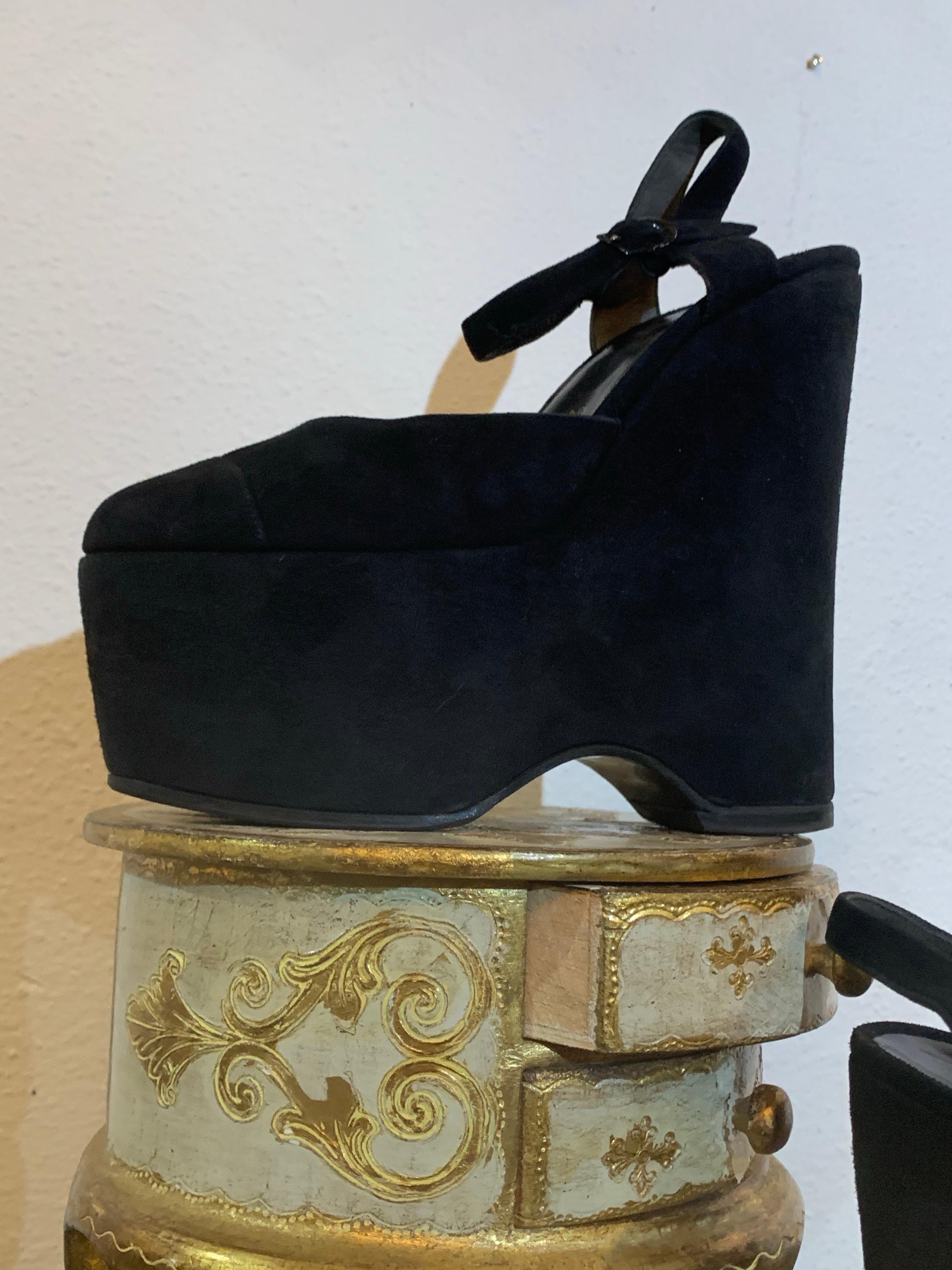 2000s Massaro - Paris Black Suede Wedge-Heel Platform w Ankle Straps For Sale 7