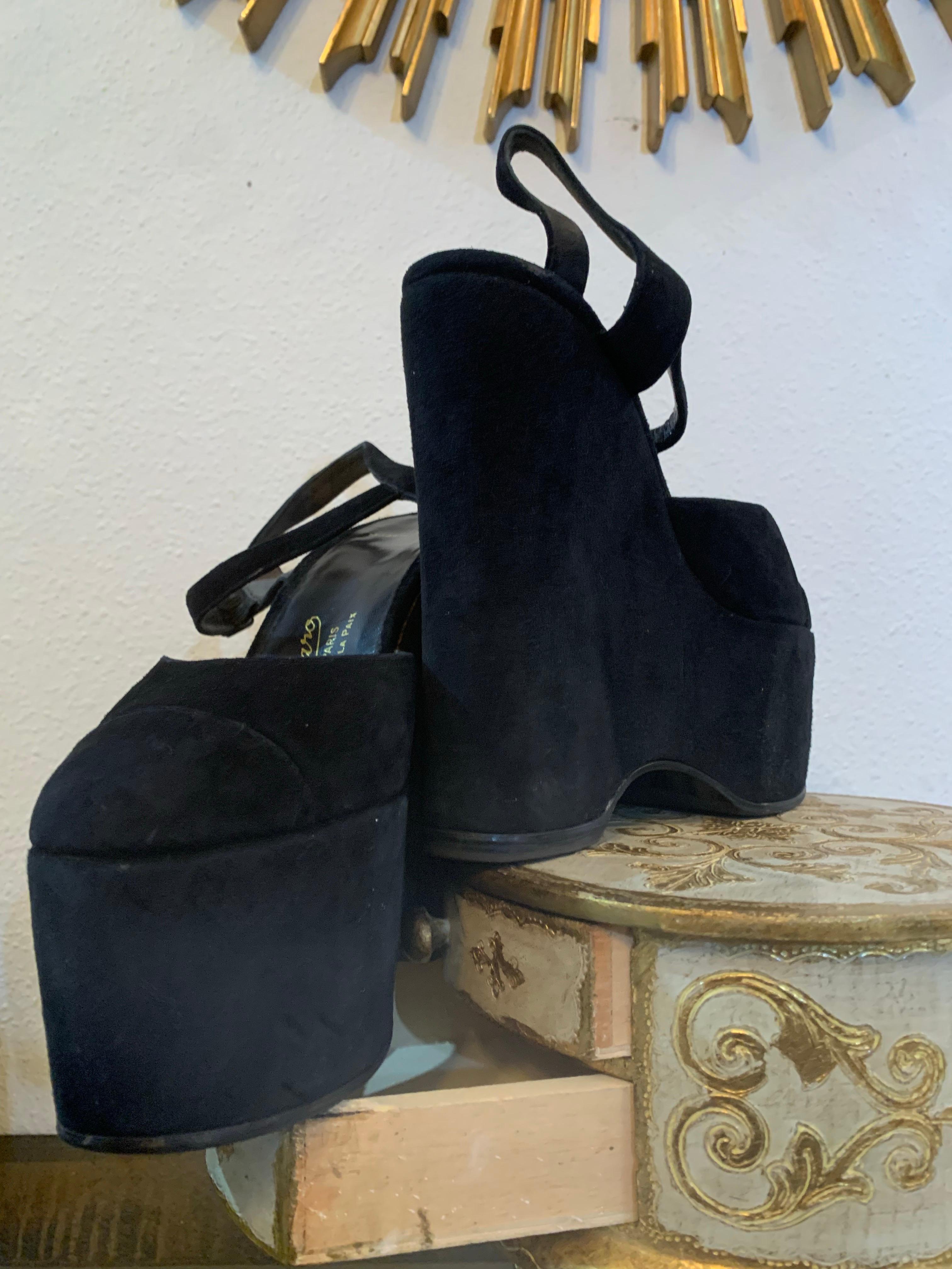2000s Massaro - Paris Black Suede Wedge-Heel Platform w Ankle Straps For Sale 2