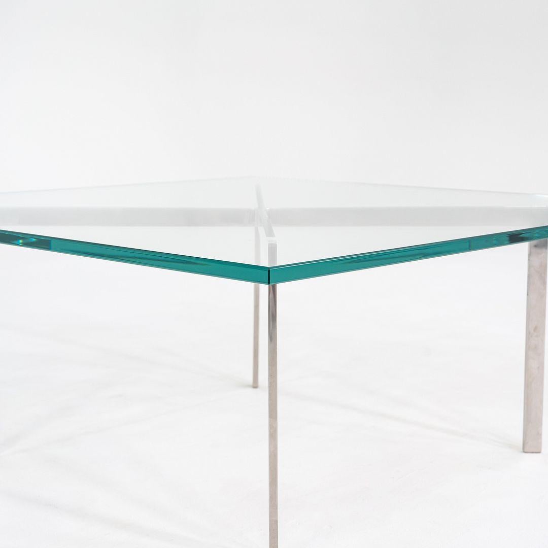 Acier Table basse Mies van der Rohe Barcelona des années 2000 en acier inoxydable et verre en vente