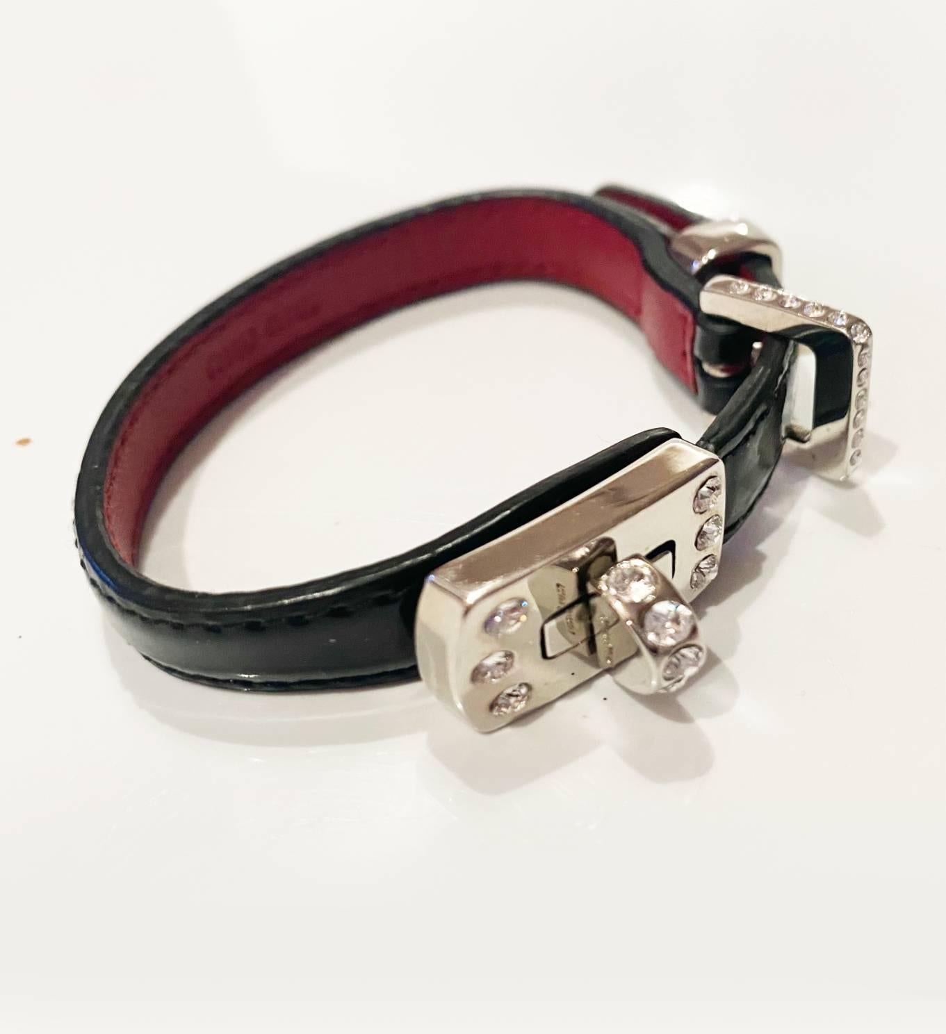 2000s miu miu Black Patent Leather Crystal Bracelet In Good Condition For Sale In London, GB