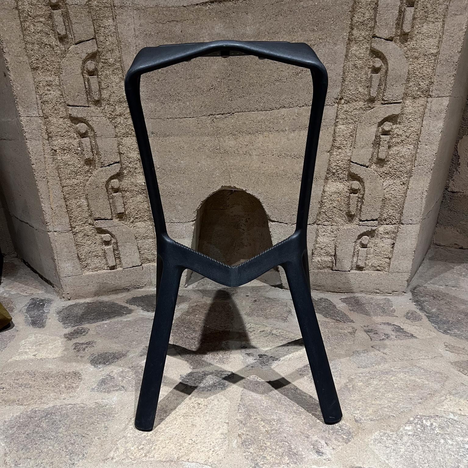 
Miura Barstool Designed by Konstantin Grcic for Plank
Made in Italy
stackable
Indoor outdoor
Plastic
31.5 h x 15.25 d x 17.5 w, footrest 13.25 h
Unrestored preowned condition
Refer to images provided