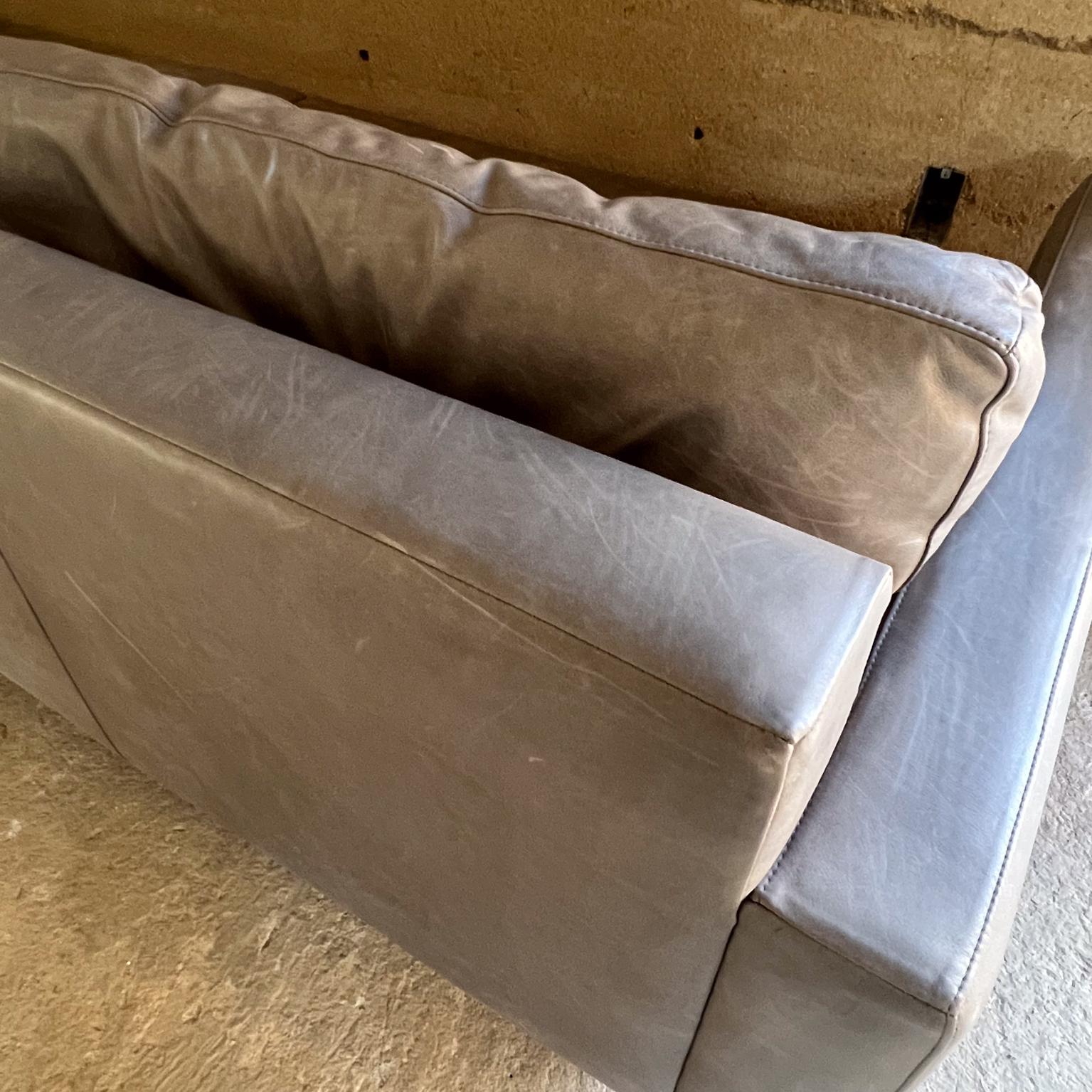 2000s Modern Gray Leather Sofa Pierson Room & Board For Sale 6