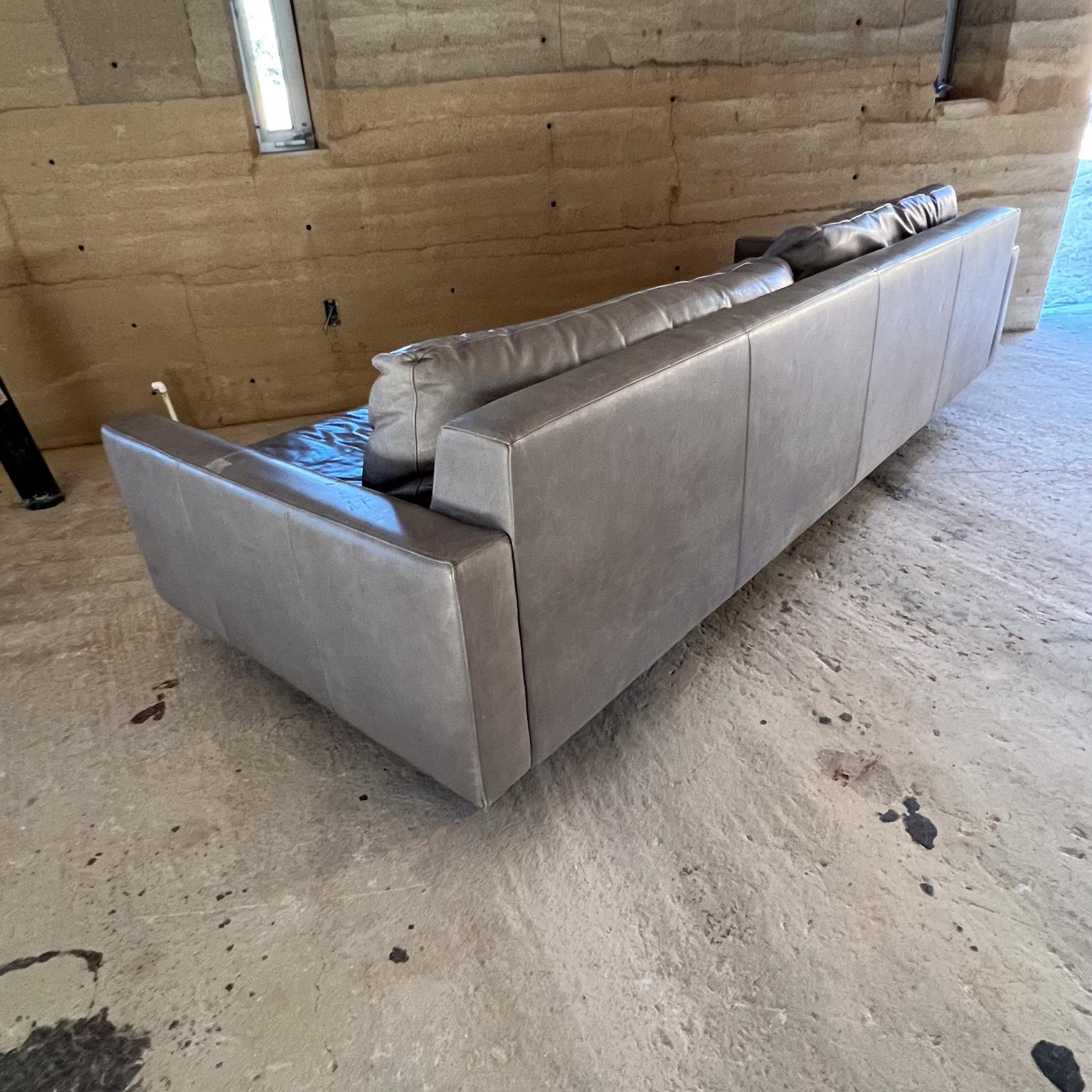 2000s Modern Gray Leather Sofa Pierson Room & Board For Sale 9