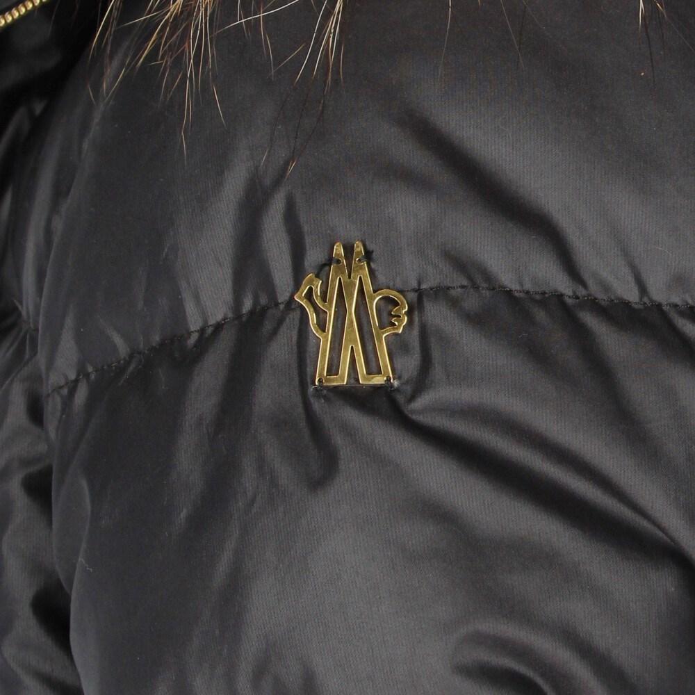 2000s Moncler Vintage black down jacket with fur insert 2
