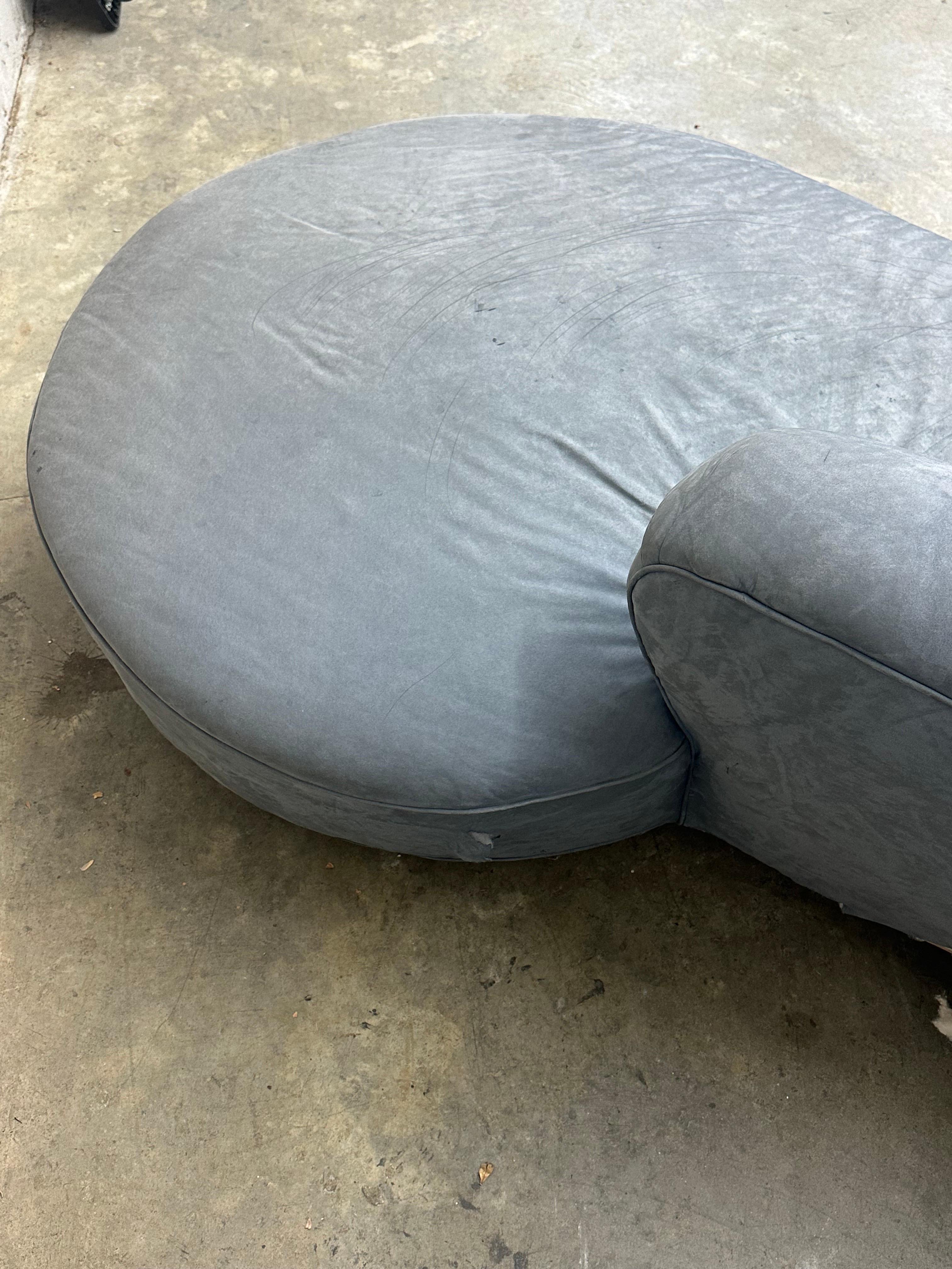 Contemporary 2000s Monumental Vladimir Kagan Serpentine Sofa For Sale