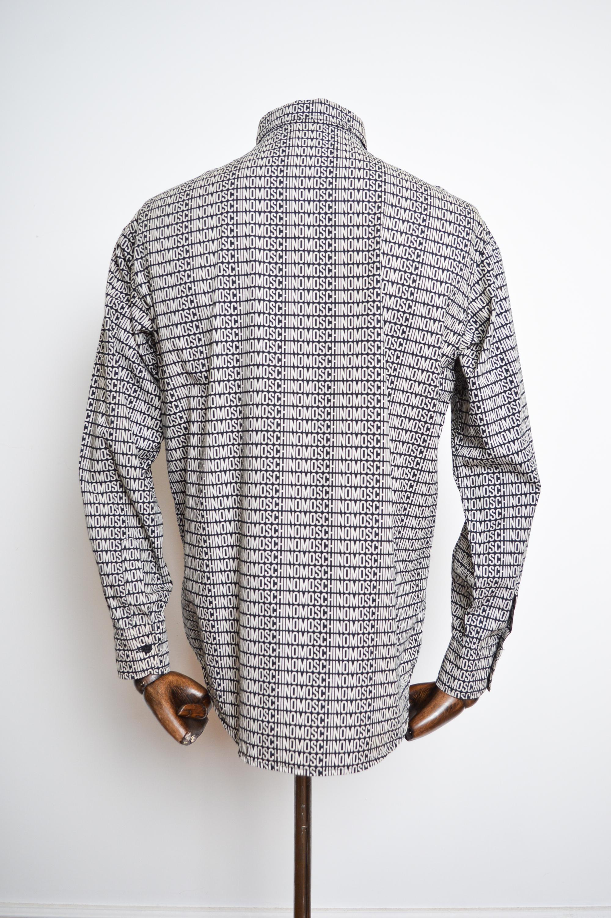 2000's MOSCHINO Black & off-White repeat Logo print long sleeve pattern Shirt en vente 5