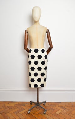 2000's Moschino Fußball Fußball-Muster Hoch taillierter Bleistiftrock