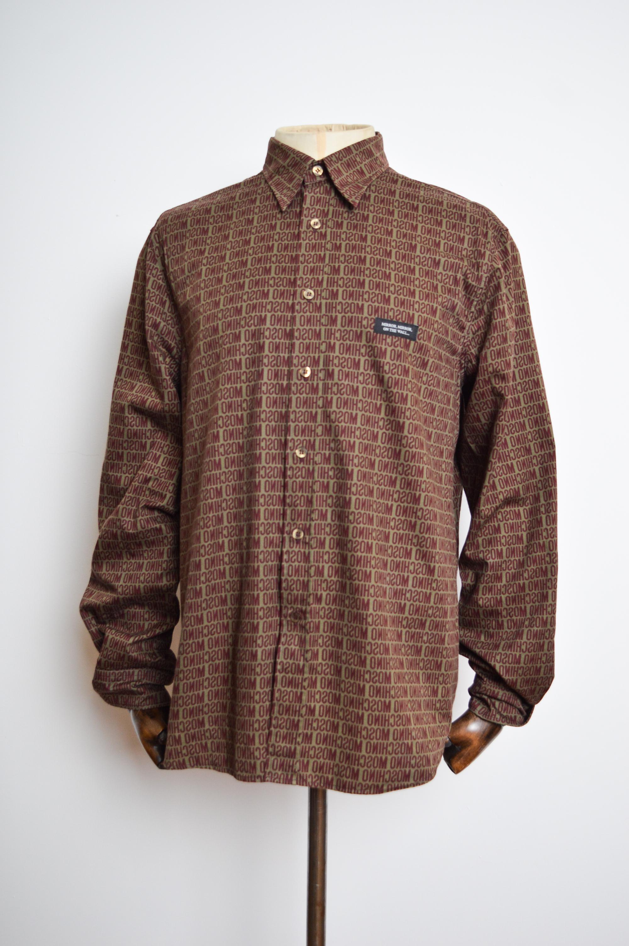2000's MOSCHINO Khaki Burgundy repeat Logo print long sleeve pattern Shirt In Good Condition For Sale In Sheffield, GB