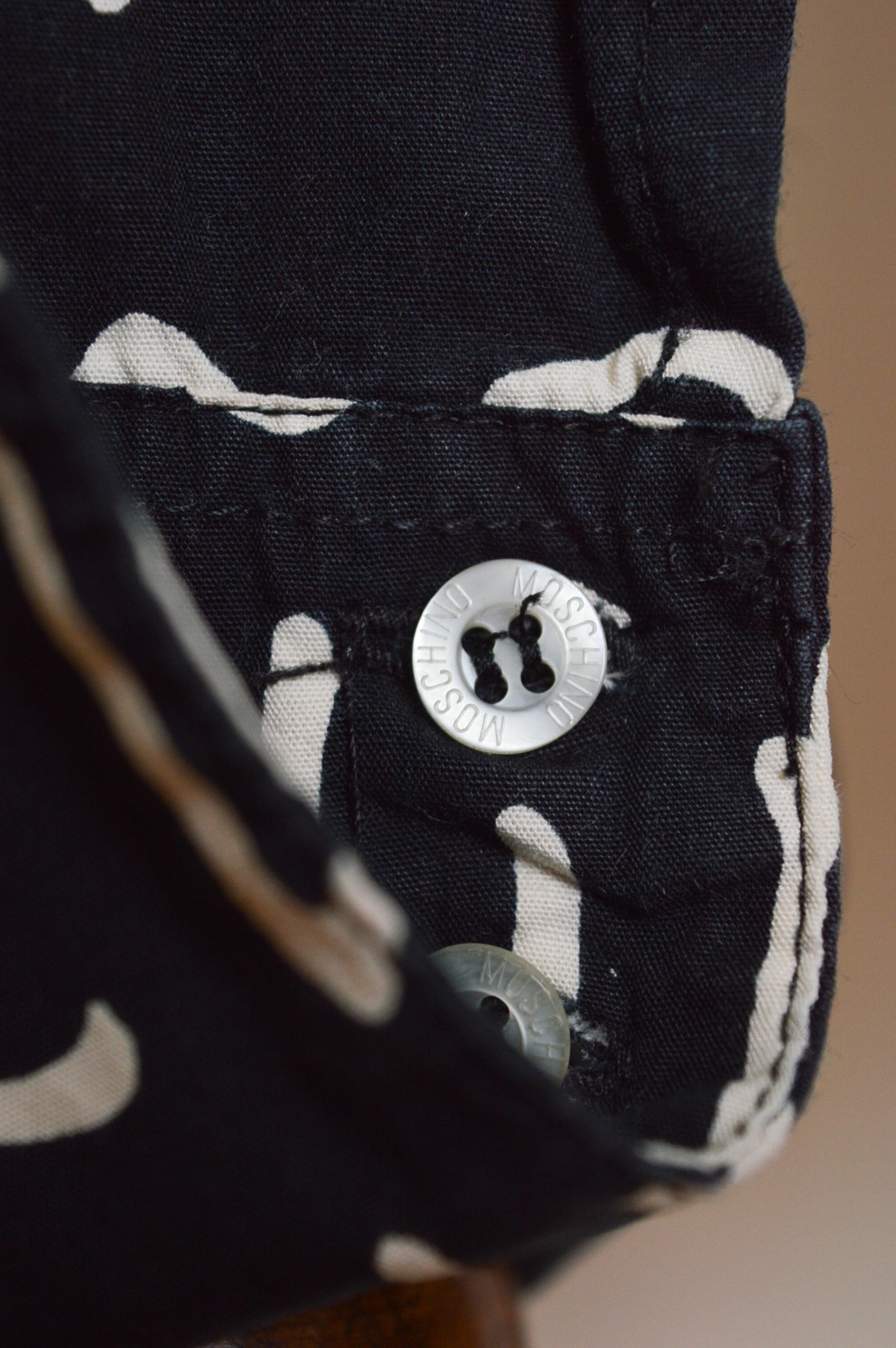 2000's MOSCHINO off key Alphabet print Black Cotton long sleeve pattern Shirt en vente 7