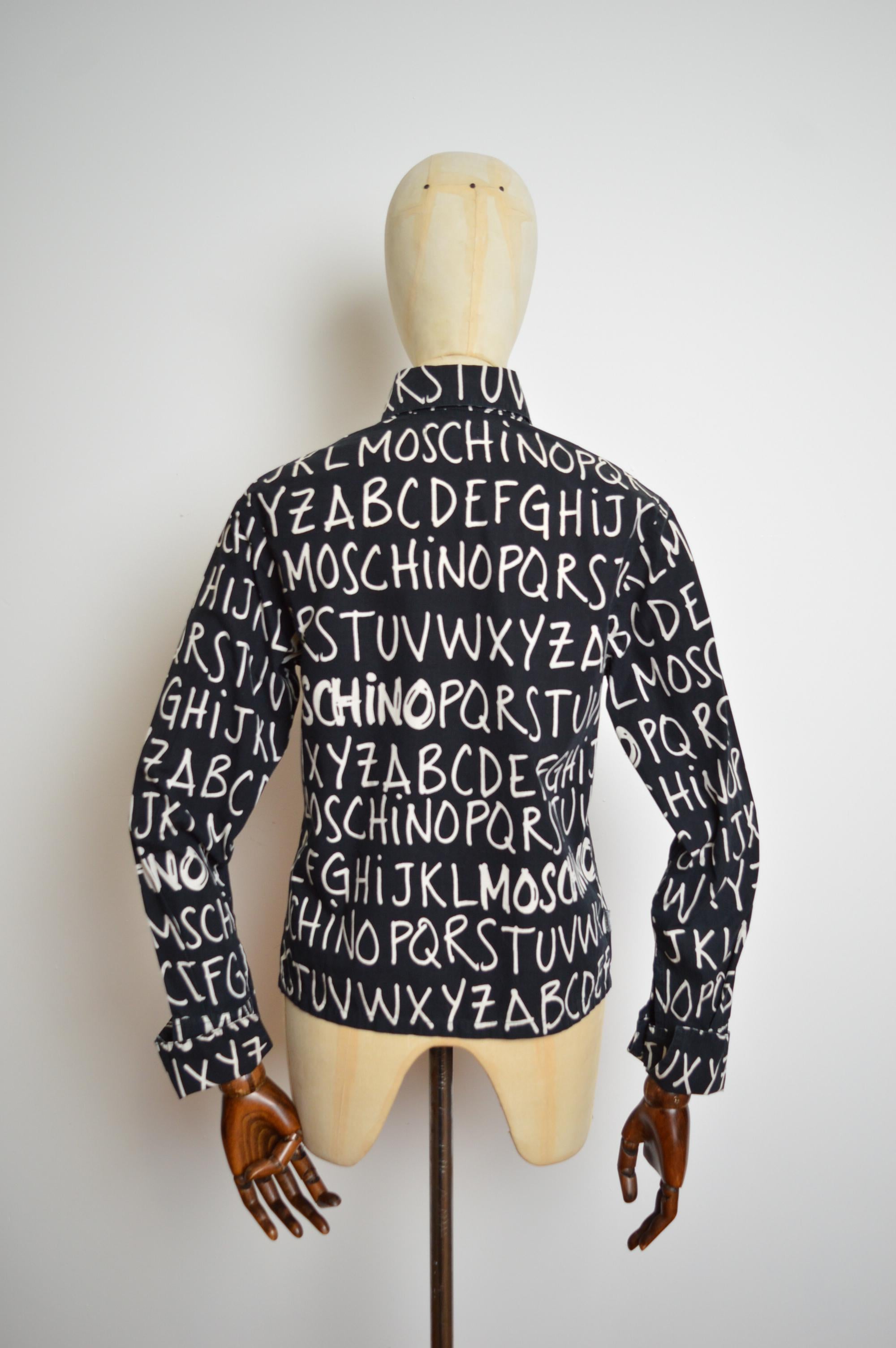 2000's MOSCHINO off key Alphabet print Black Cotton long sleeve pattern Shirt en vente 1