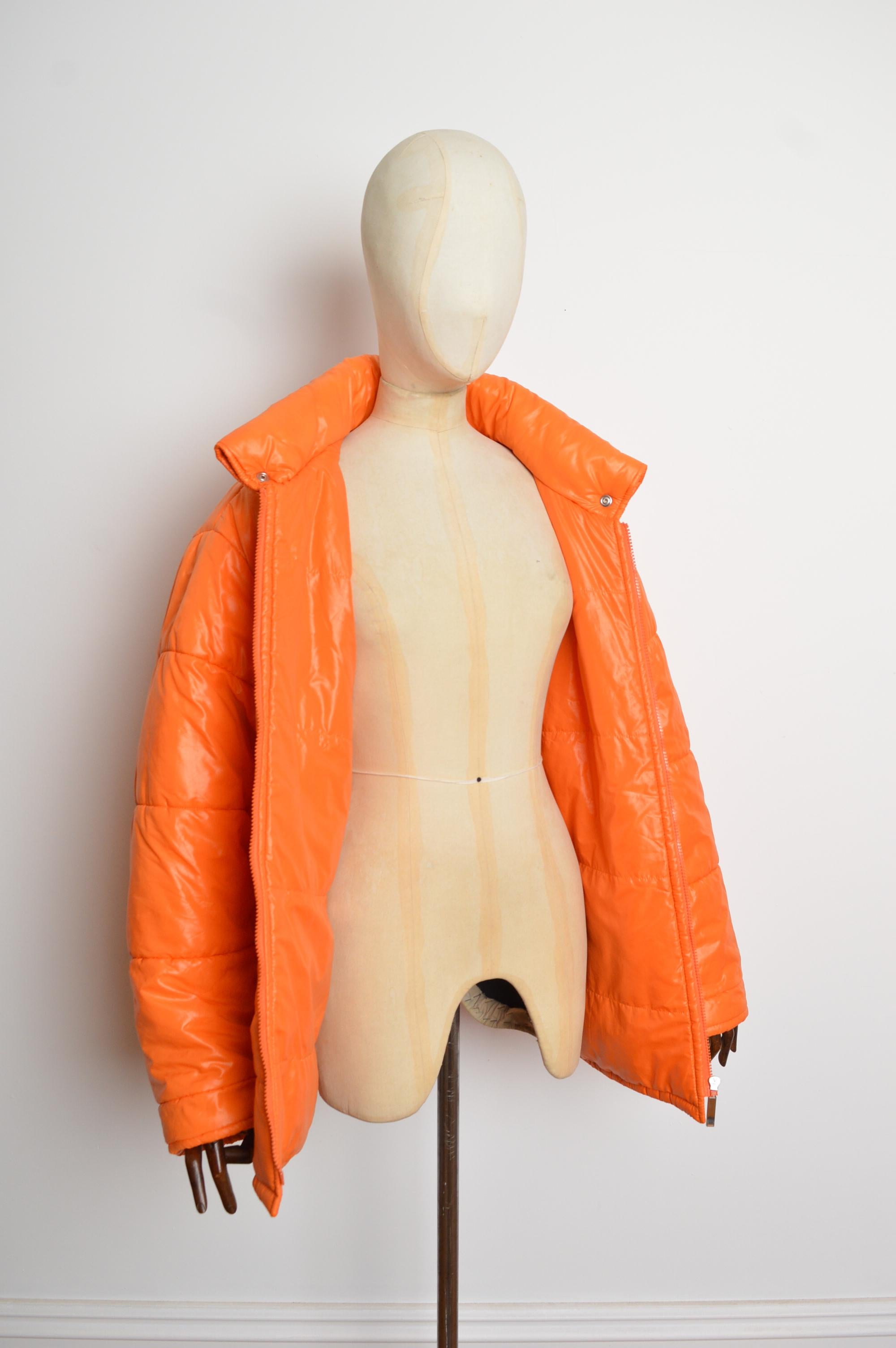 2000's MOSCHINO Orange Oversized Colourful Unisex Logo Puffa Jacket Coat en vente 9