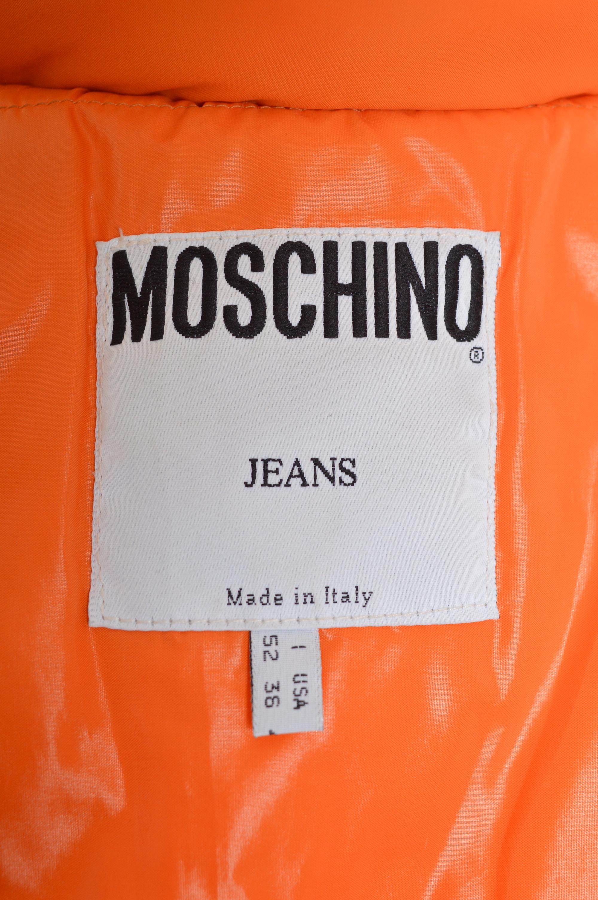 2000's MOSCHINO Orange Oversized Colourful Unisex Logo Puffa Jacket Coat en vente 10