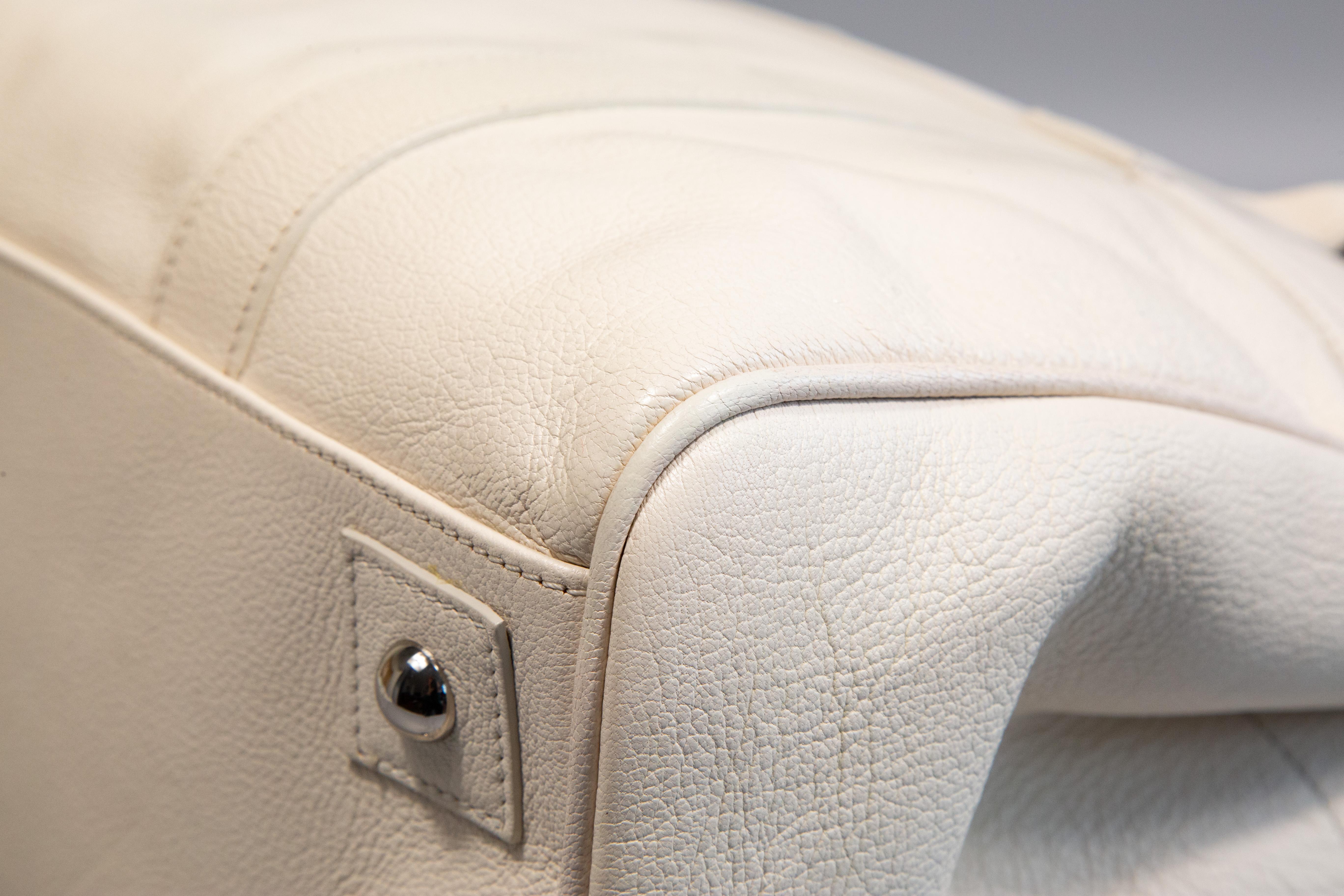 2000s Mulberry Bayswater Handbag in White Leather 8